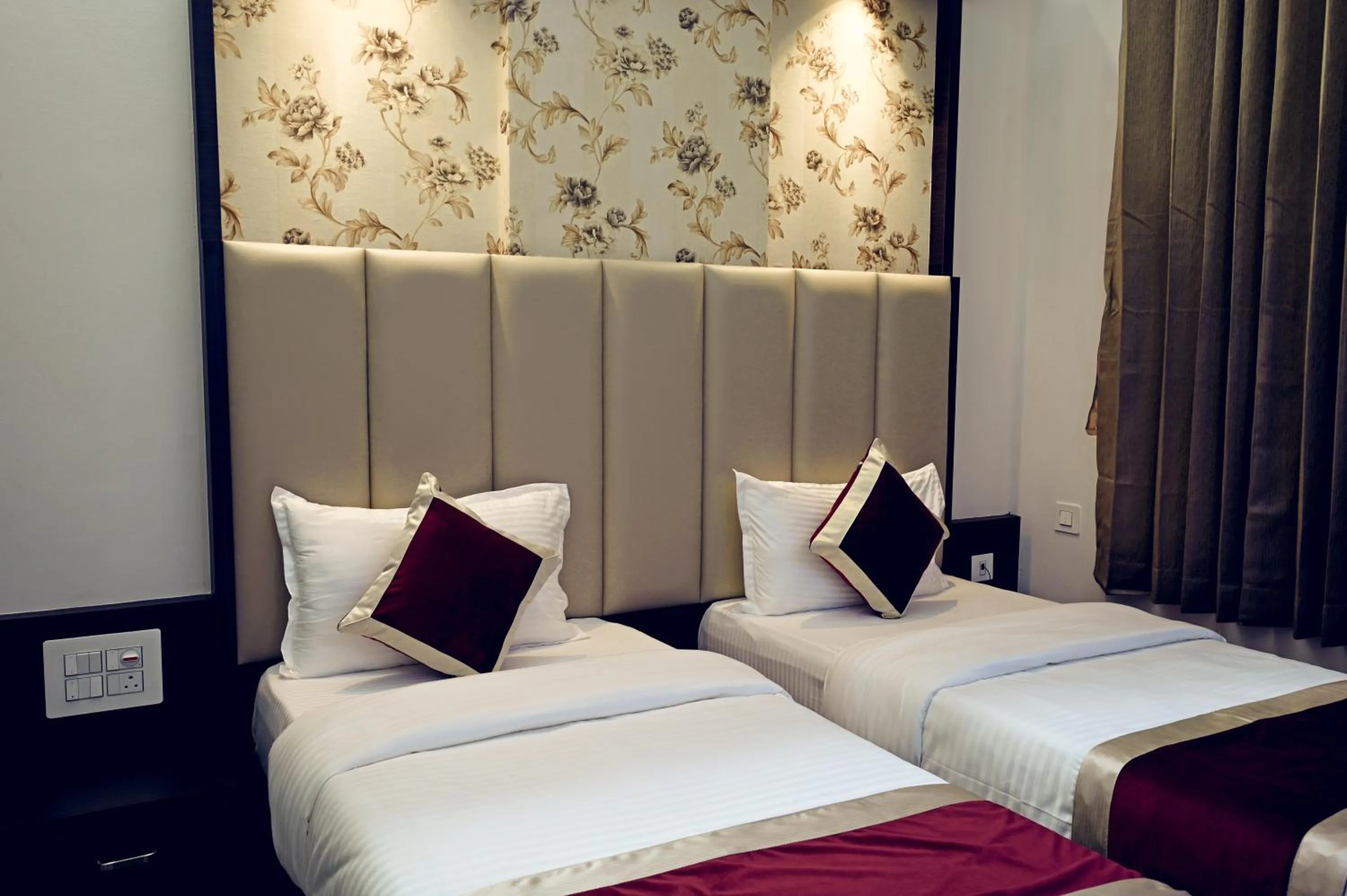 Bed in Hotel Durga International