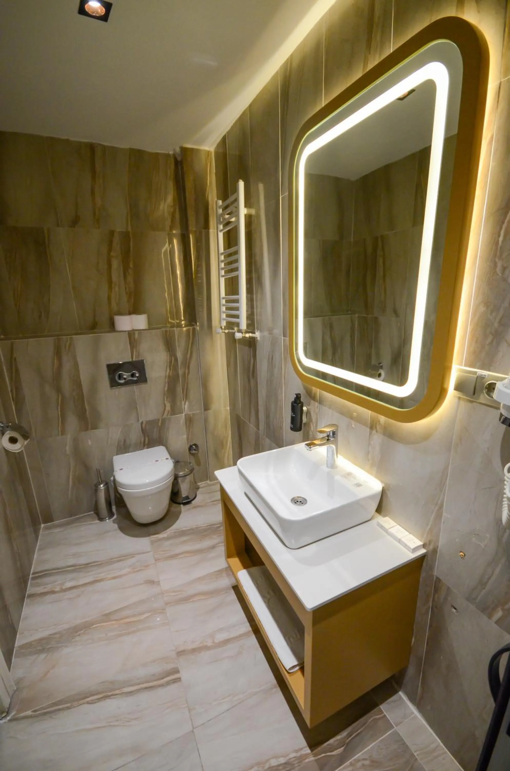 Snowflake Dag Hotel & SPA