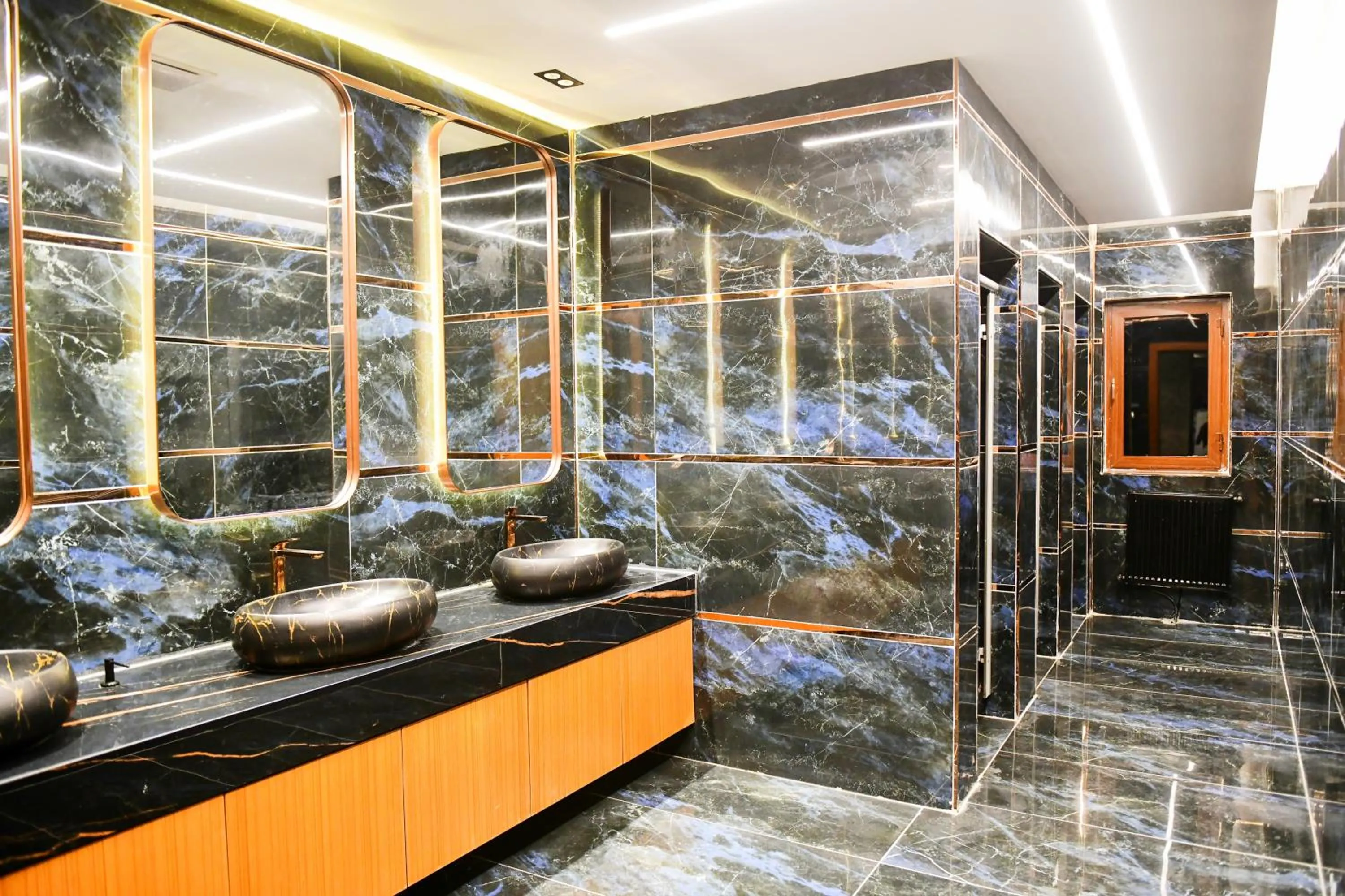 Snowflake Dag Hotel & SPA