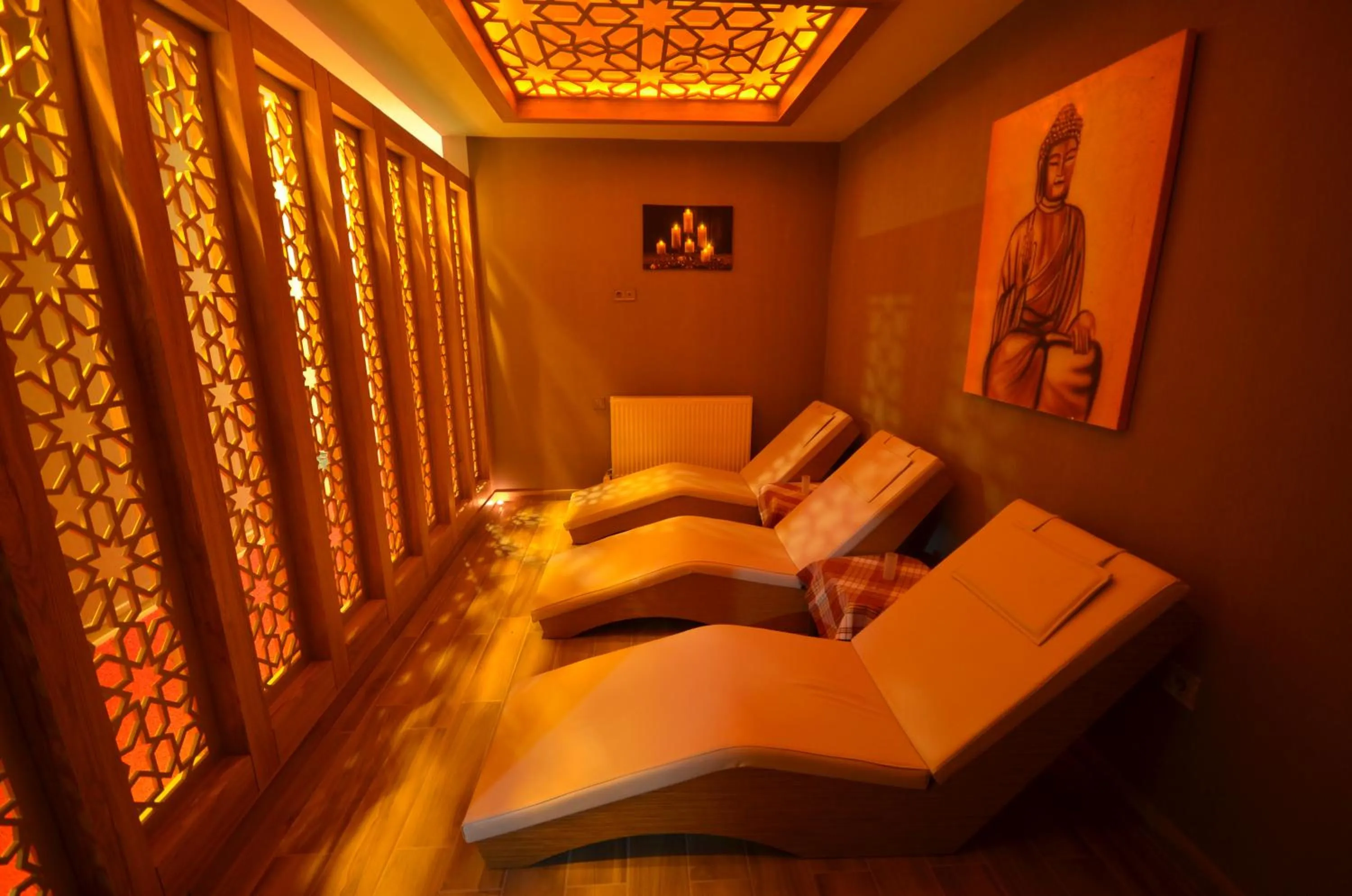 Snowflake Dag Hotel & SPA