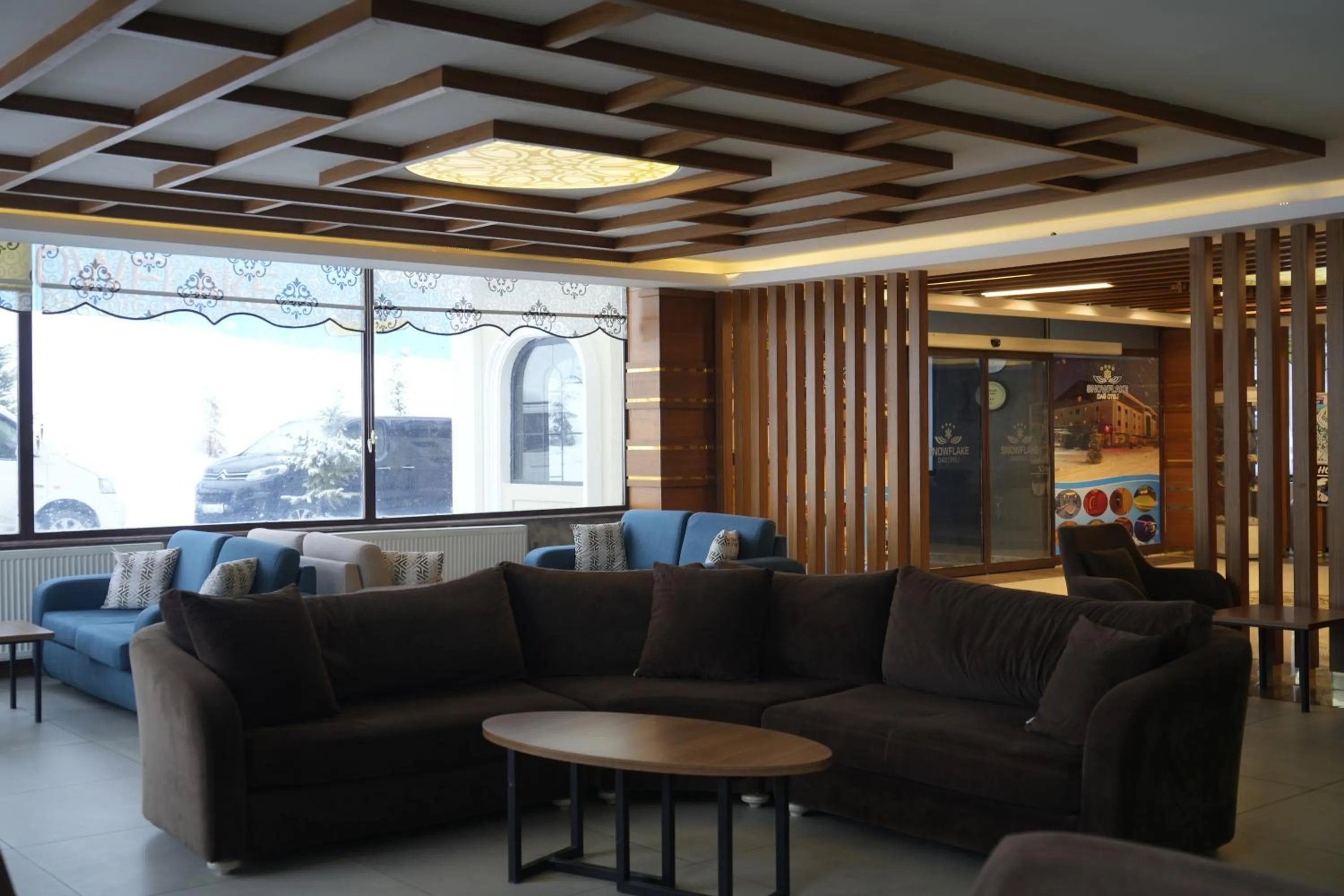 Lobby or reception in Snowflake Dag Hotel & SPA