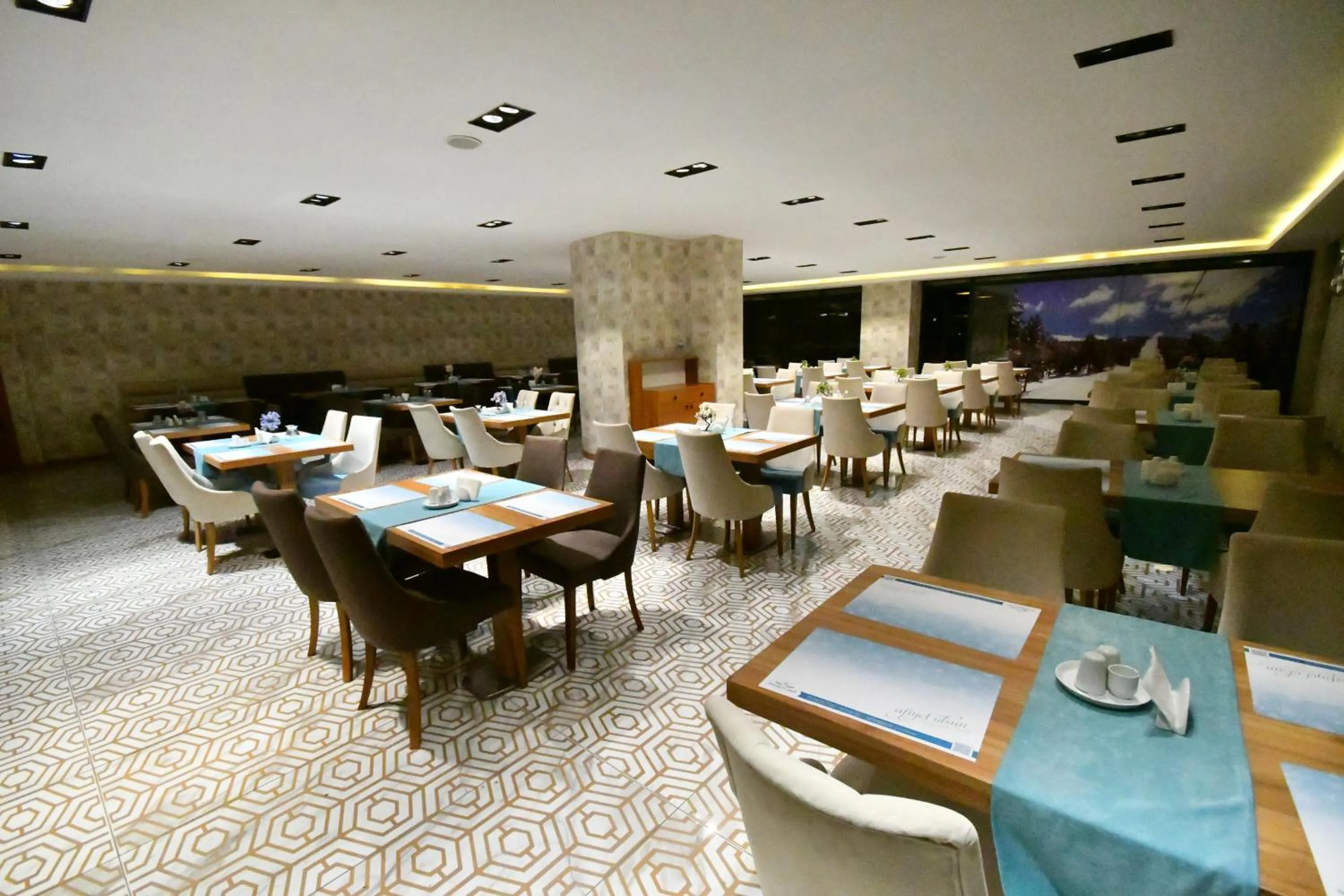 Snowflake Dag Hotel & SPA