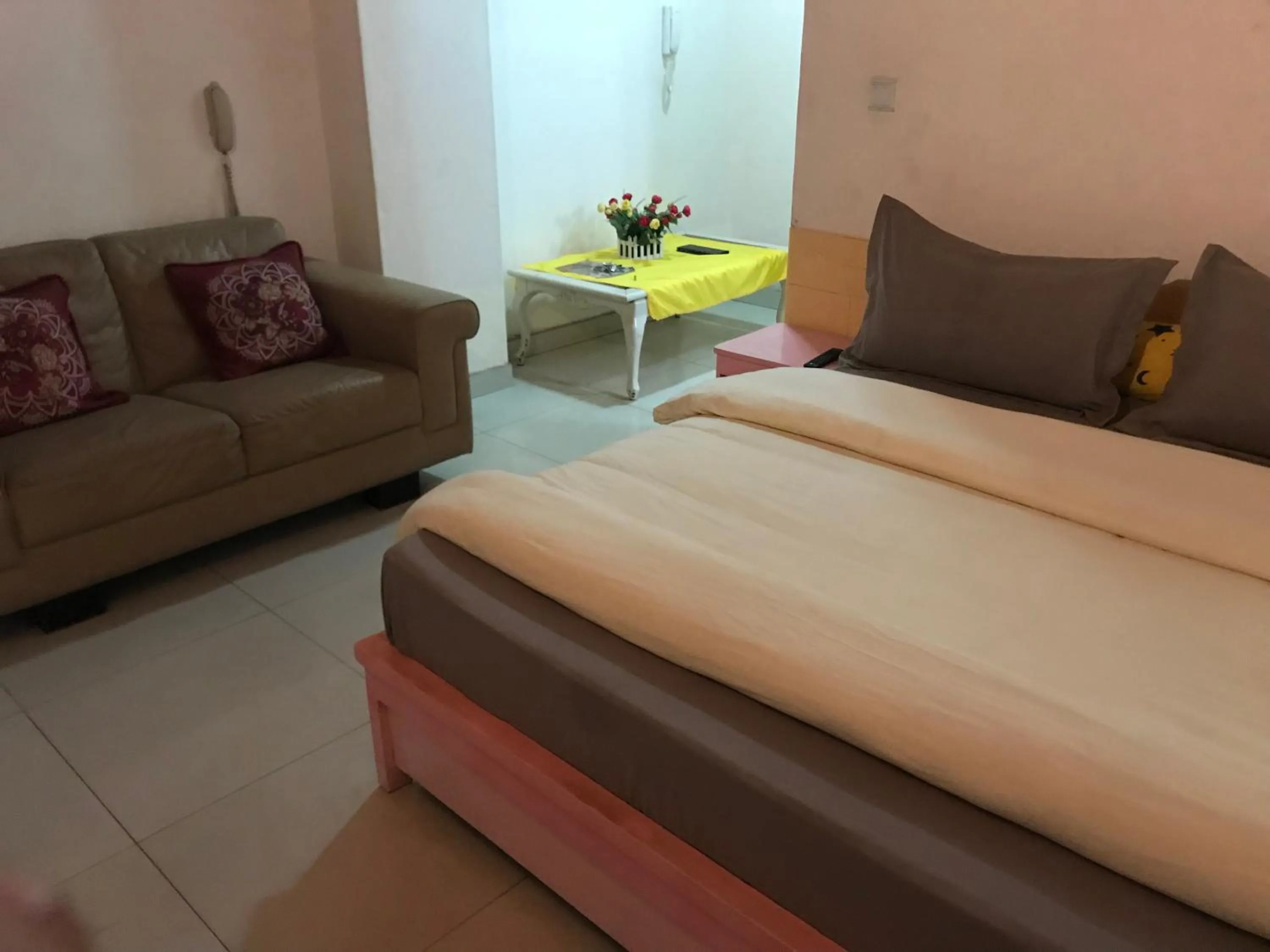 Bedroom, Bed in International summit palace