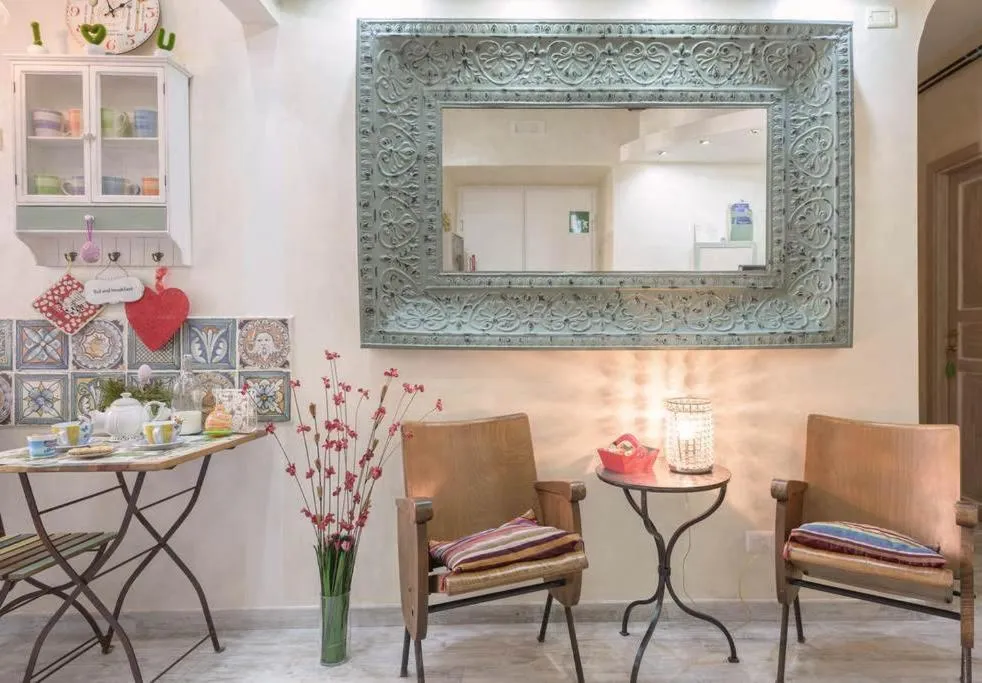 Lobby or reception in Sleeppo B&B