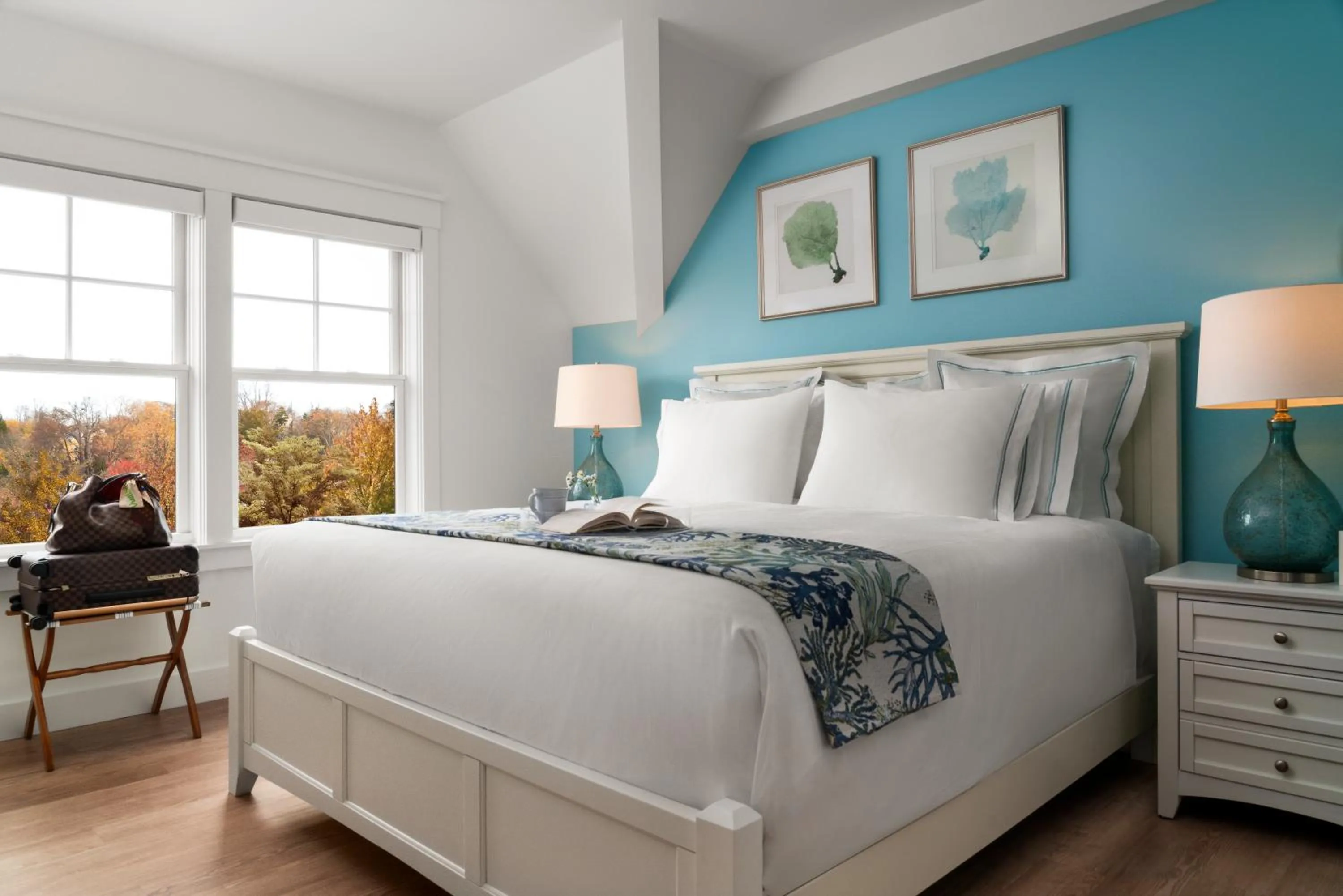 Bed in Island House Newport