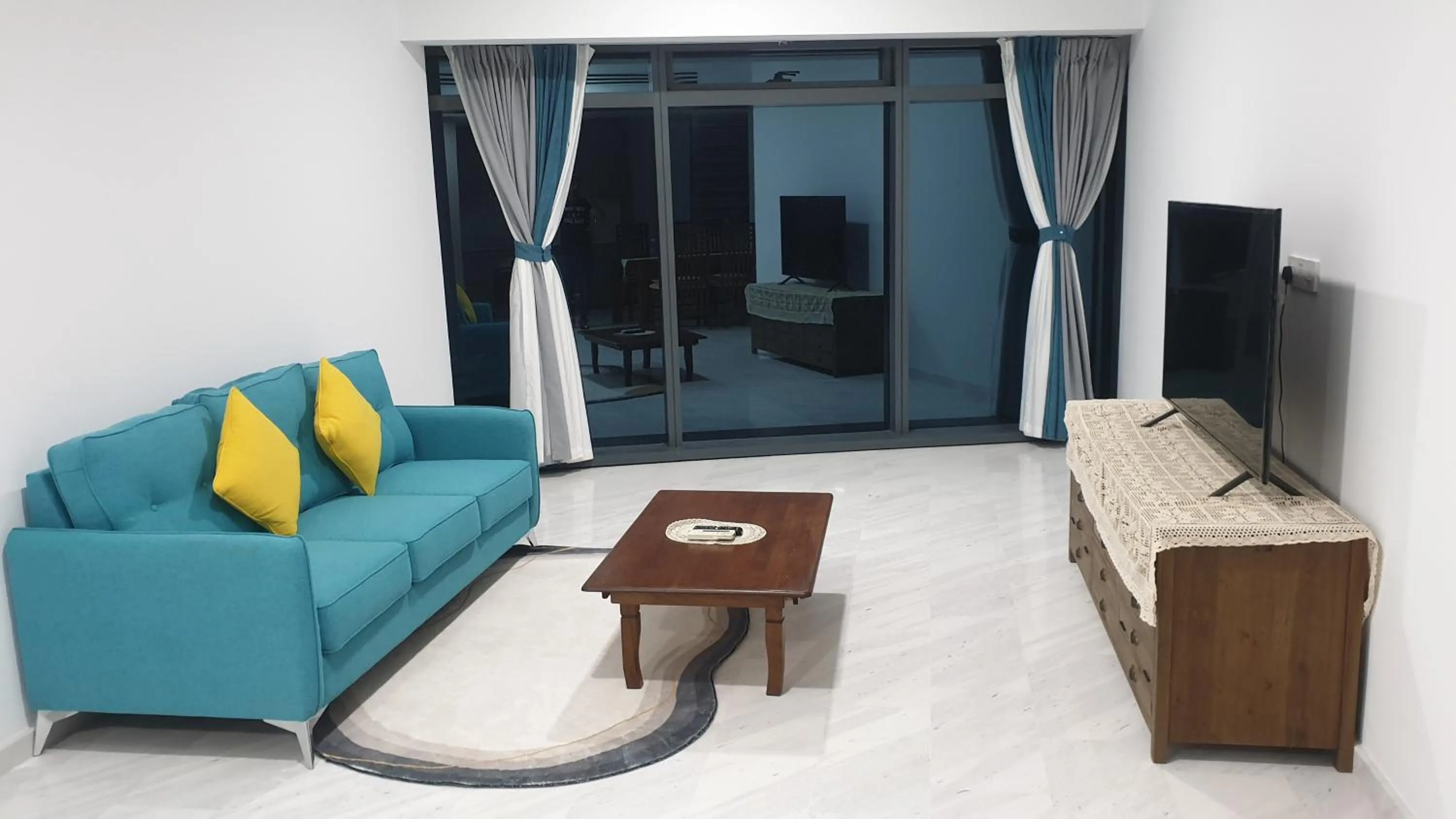 Living room in Eaton Residence Yemala