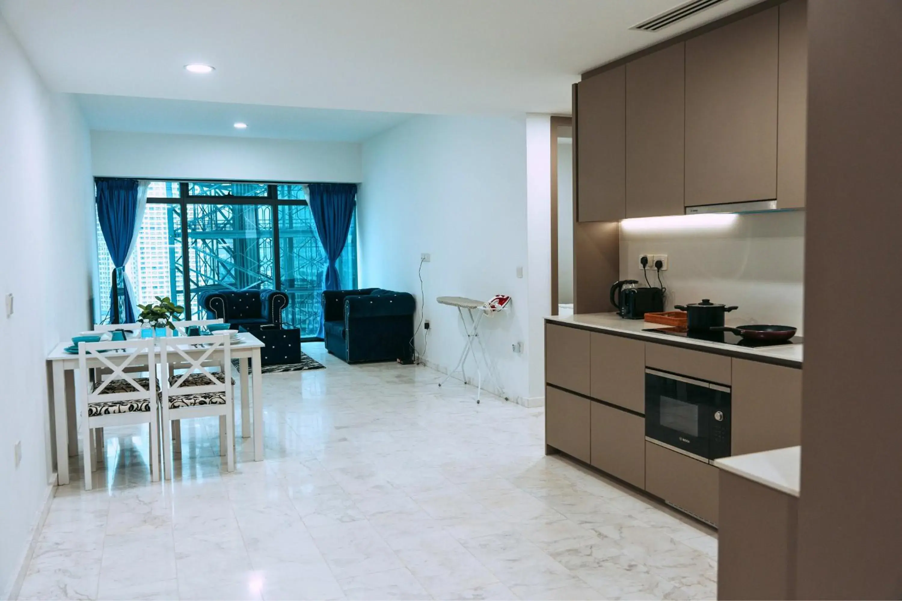 Superior Apartment in Eaton Residence Yemala Superior Apartment in Eaton Residence Yemala