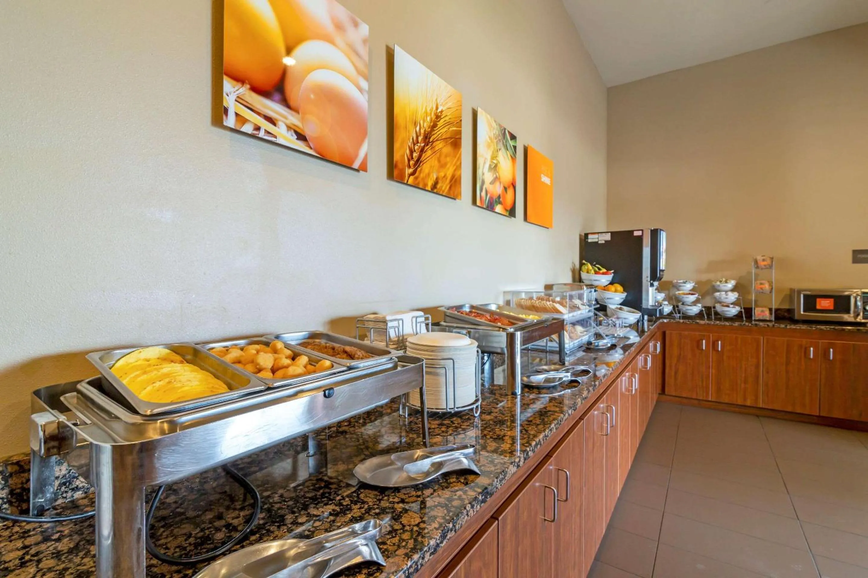 Restaurant/places to eat in Comfort Inn & Suites Mandan - Bismarck