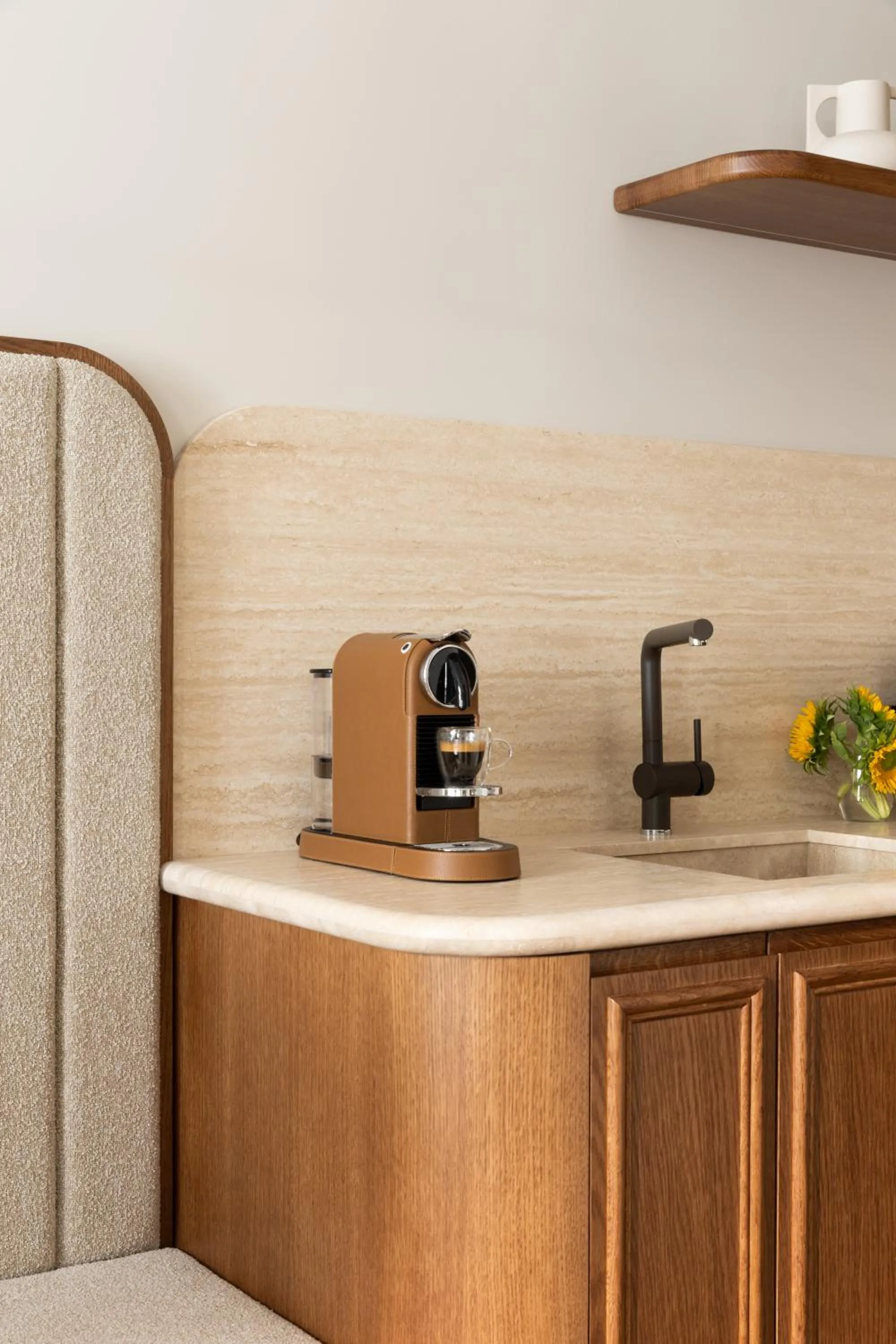 Coffee/tea facilities in HIGHSTAY - Luxury Serviced Apartments - Bourse