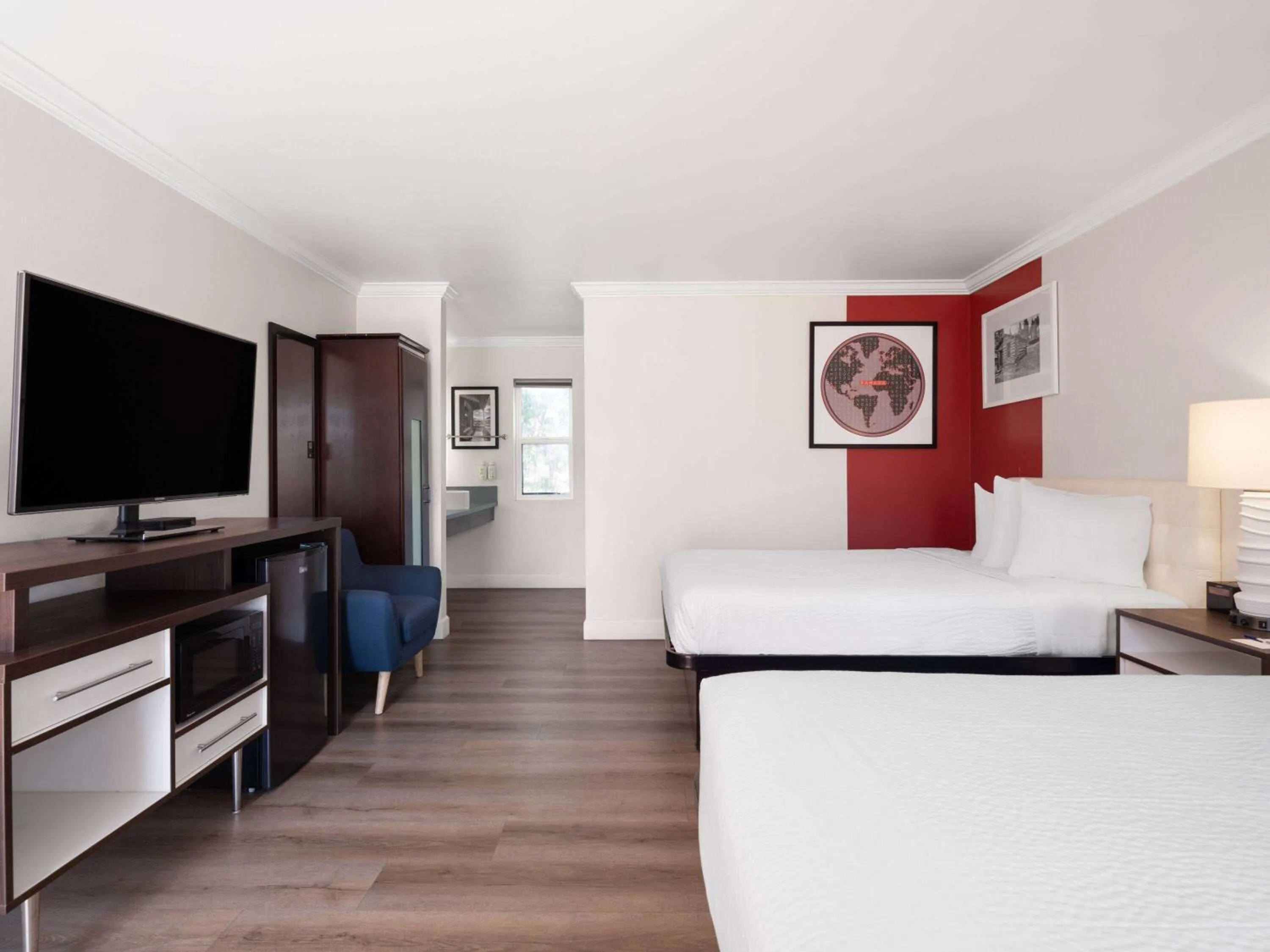 Bed in Ramada by Wyndham San Diego Poway Miramar