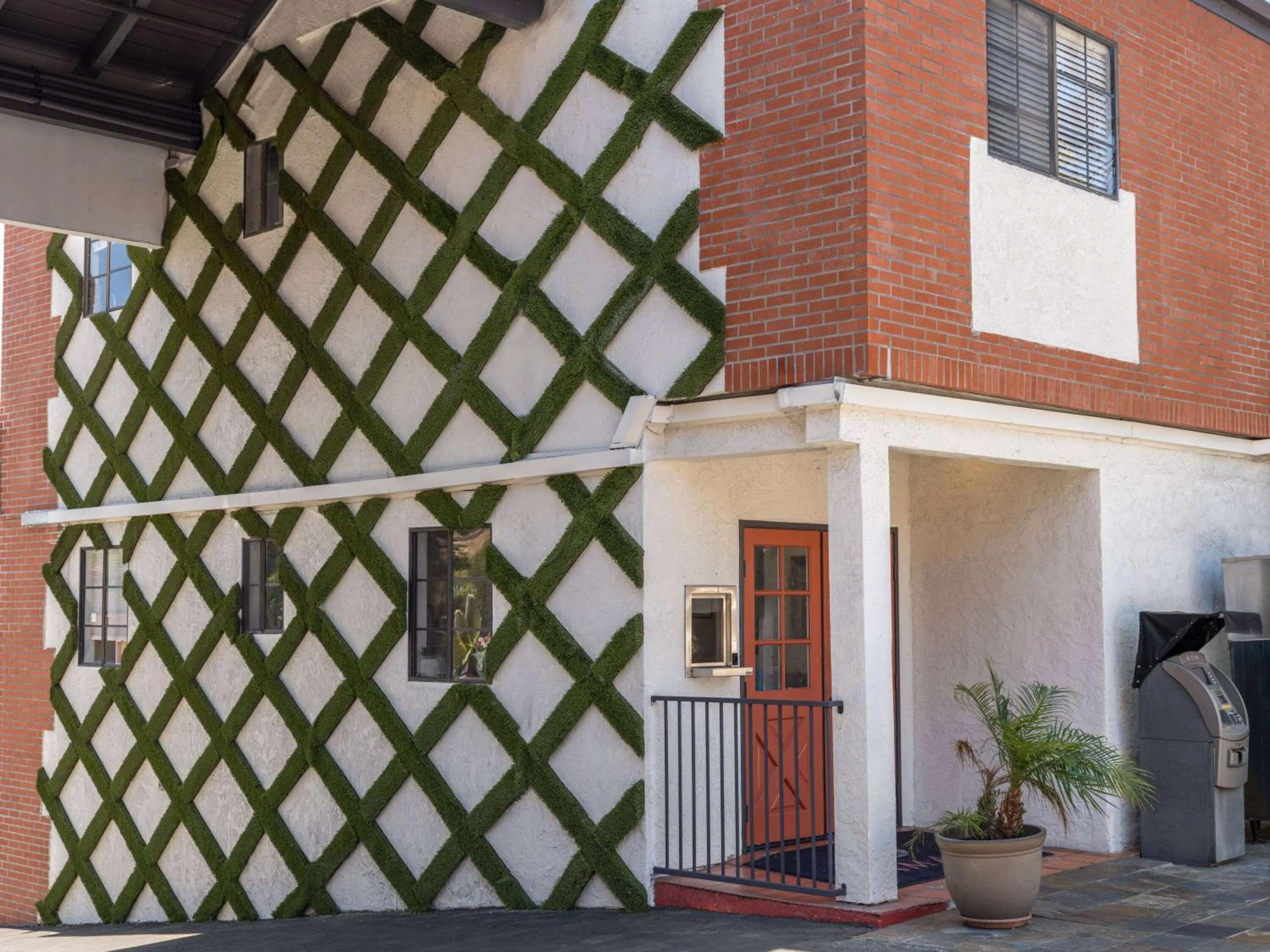 Property building in Ramada by Wyndham San Diego Poway Miramar