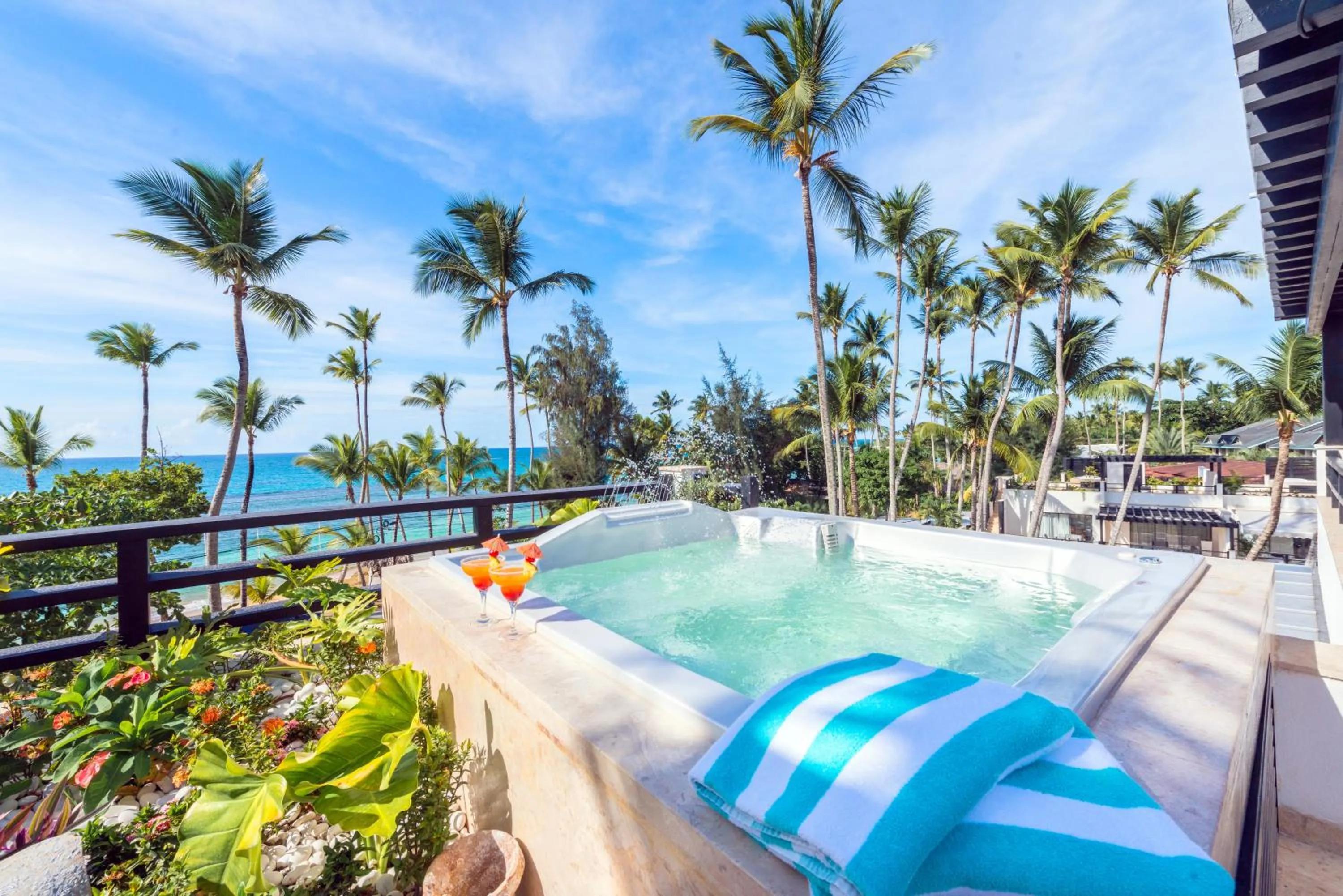 Balcony/Terrace in Aligio Apart-hotel & Spa - Las Terrenas