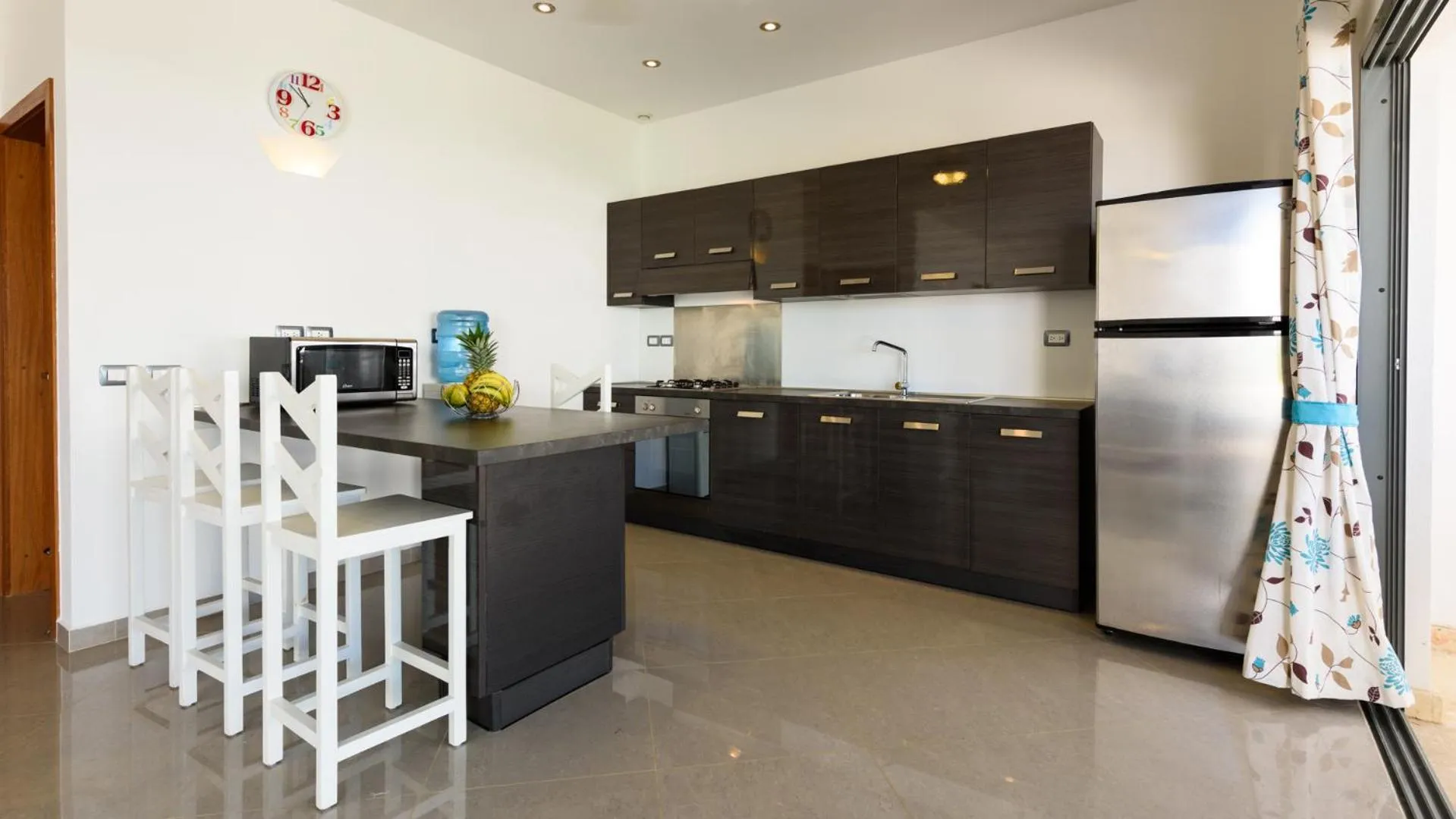 Kitchen or kitchenette in Aligio Apart-hotel & Spa - Las Terrenas