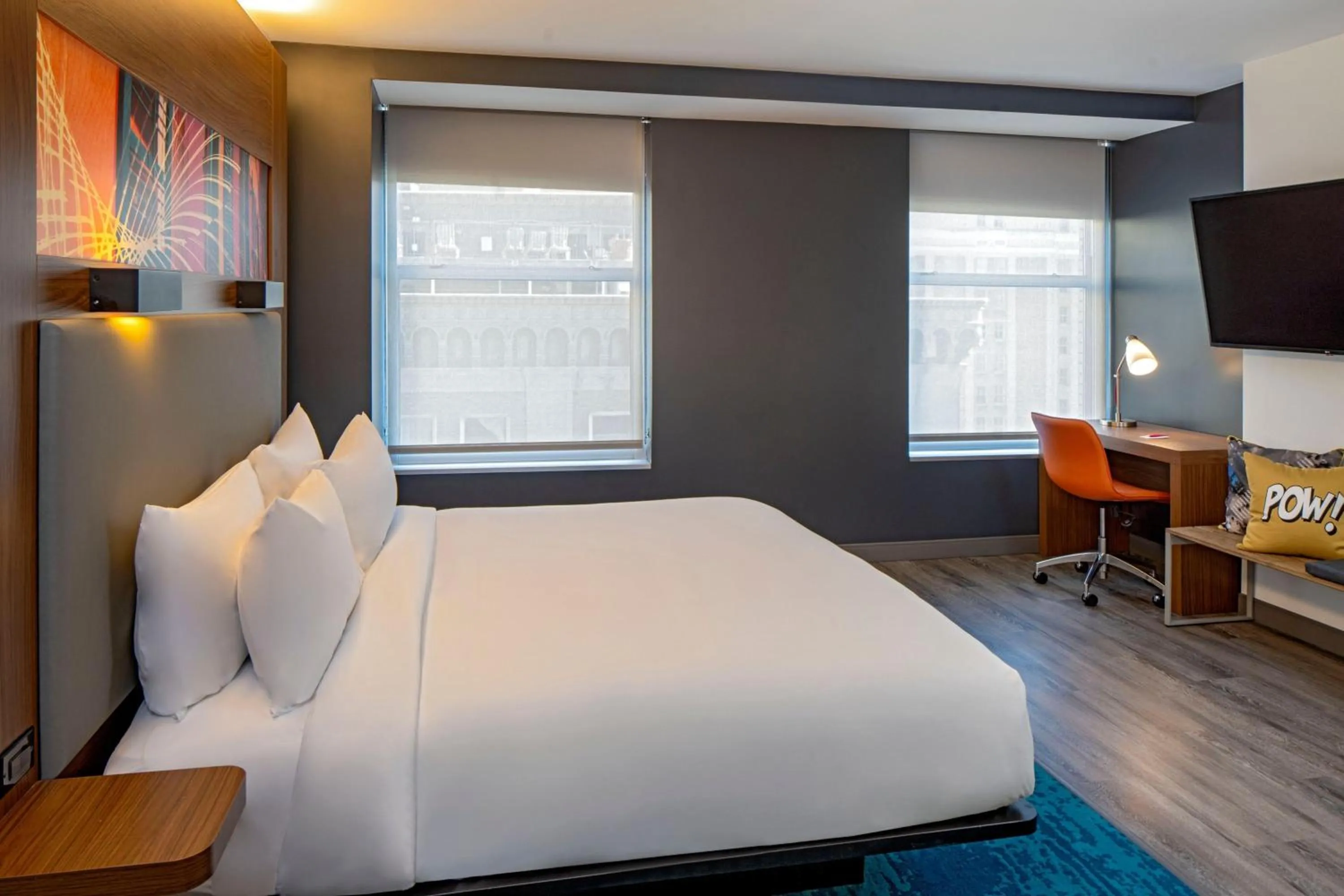 Photo of the whole room, Bed in Aloft New Orleans Downtown