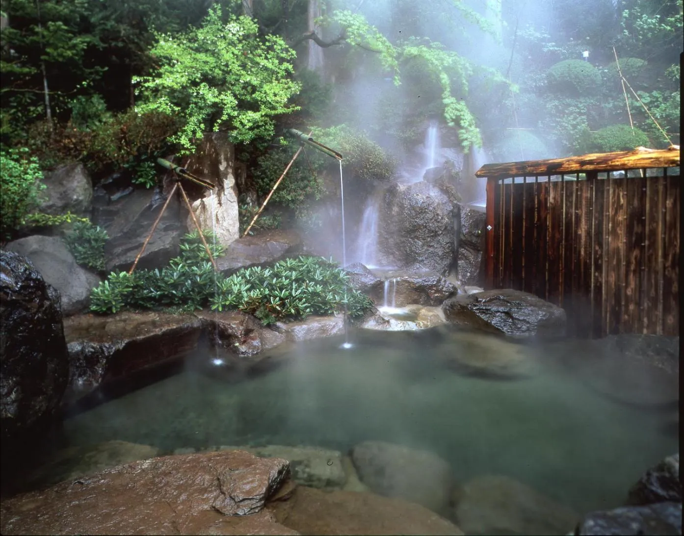 Hot Spring Bath in Senjukaku
