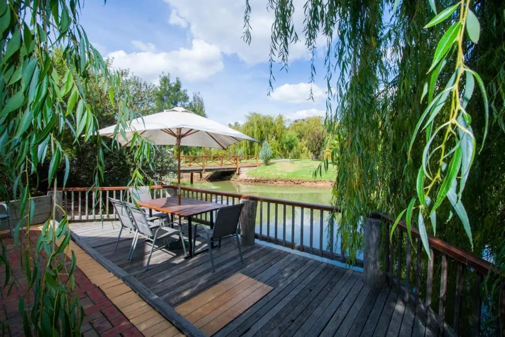 Balcony/Terrace in Perricoota Vines Retreat