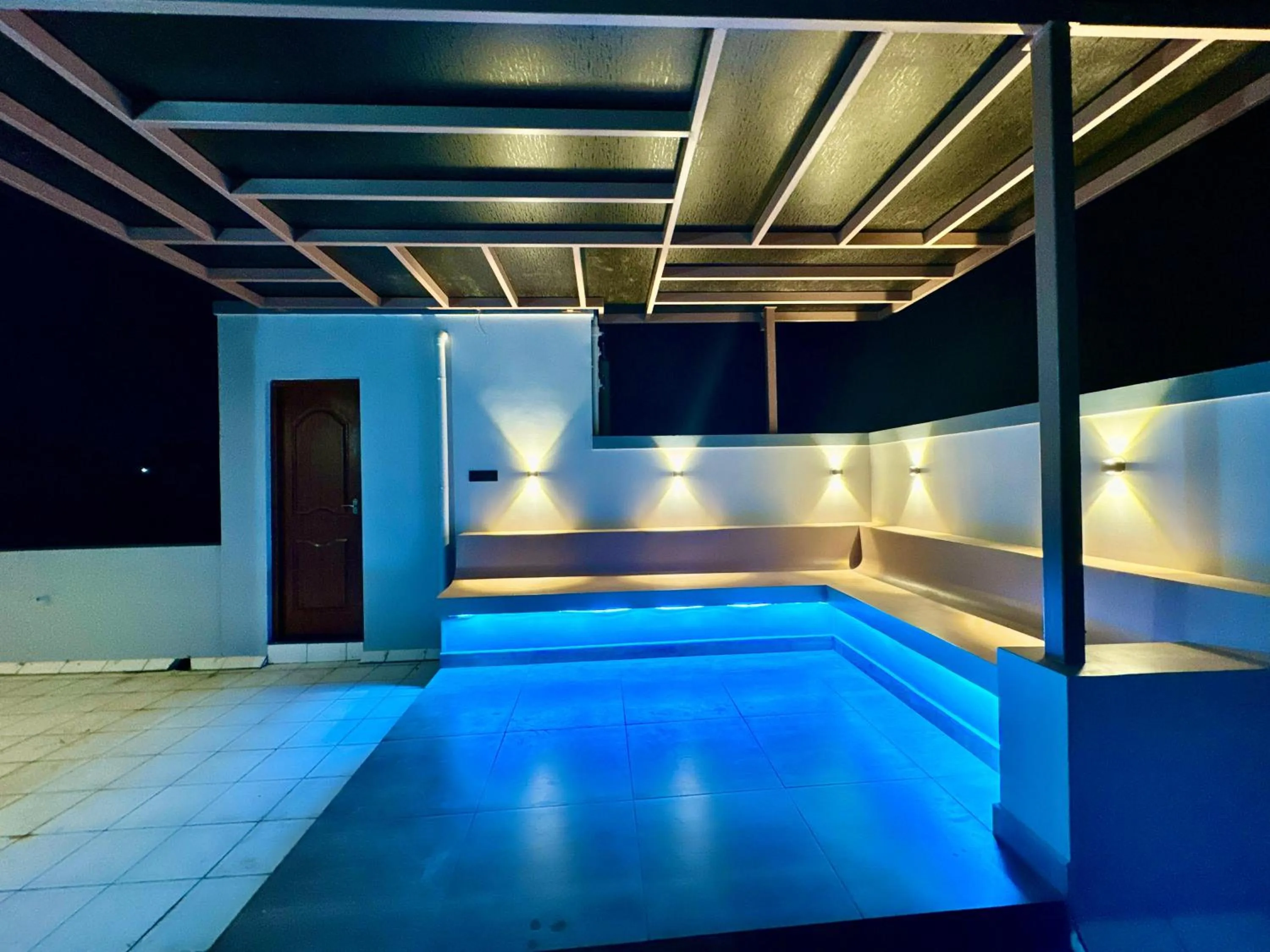 Swimming pool in ECR Holidays Lavish Homestay