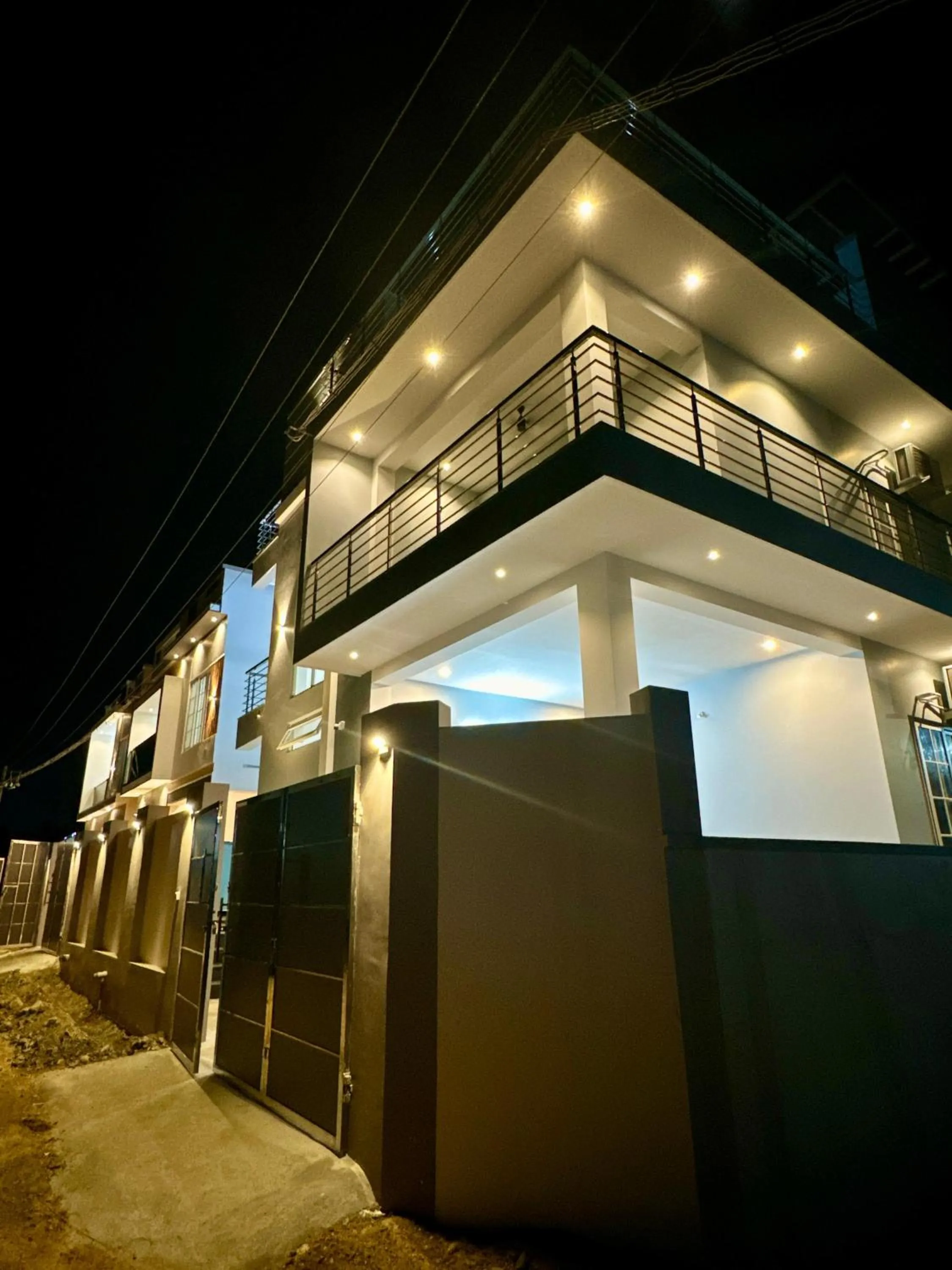 Property building in ECR Holidays Lavish Homestay