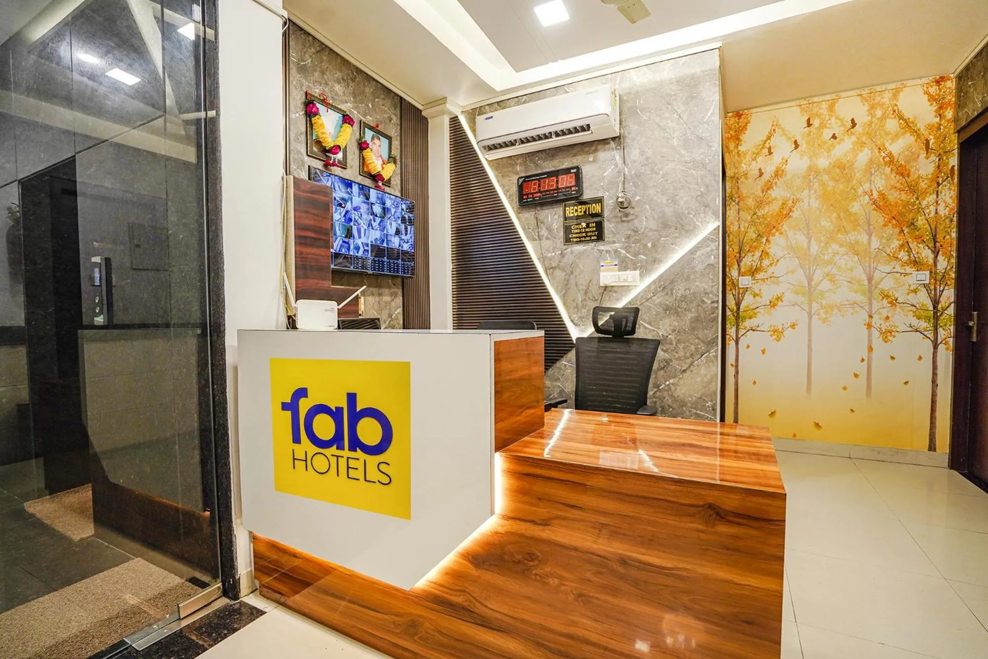 Lobby or reception in FabHotel TS Inn