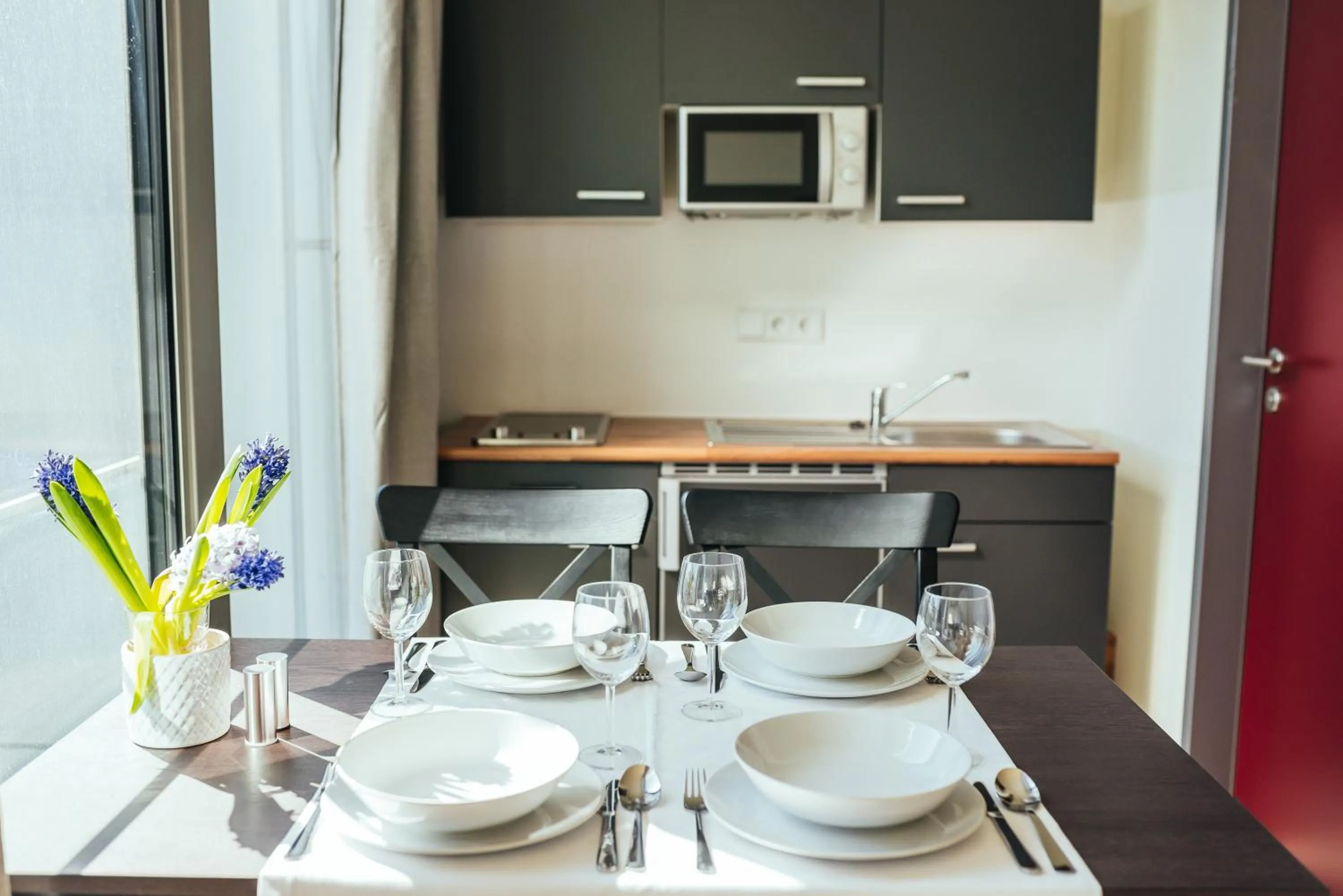 Kitchen or kitchenette in The Rix Studios & Suites