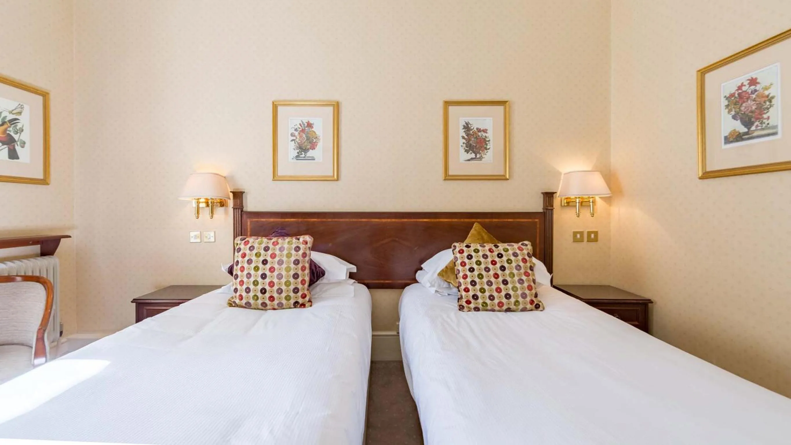 Bedroom, Bed in The Petersham