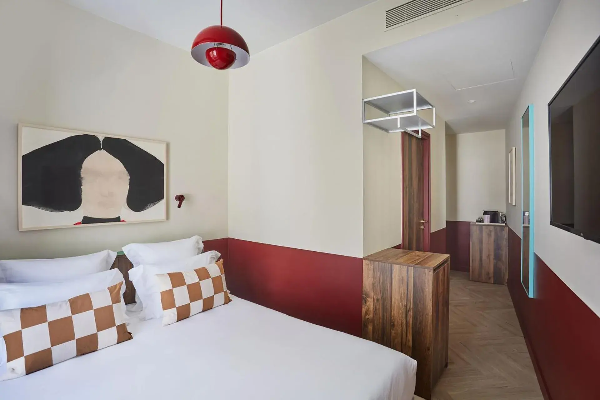 Standard Room in Numa Paris Champs-Élysées Standard Room in Numa Paris Champs-Élysées