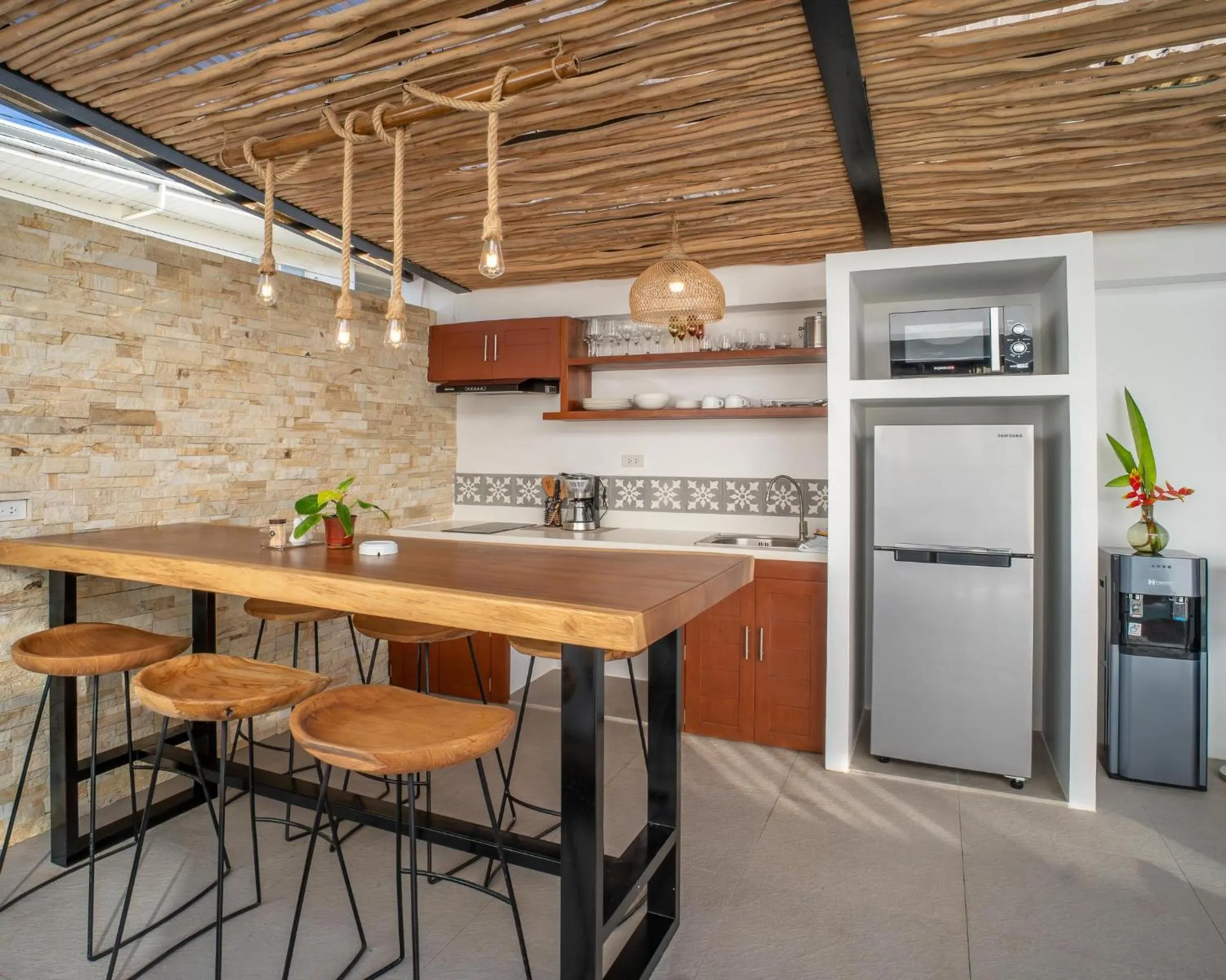 Kitchen or kitchenette in Villa Kasadya