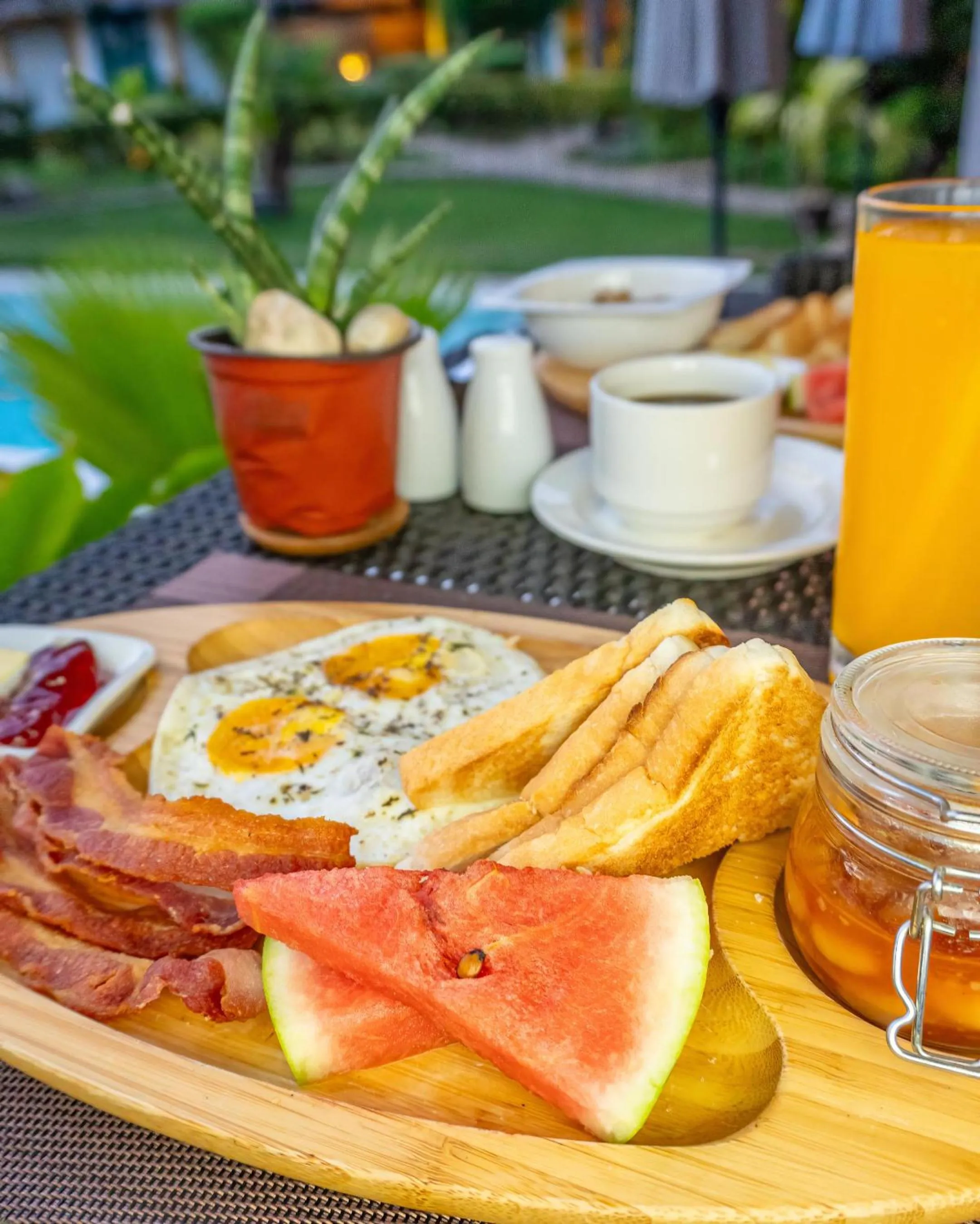 Breakfast in Villa Kasadya