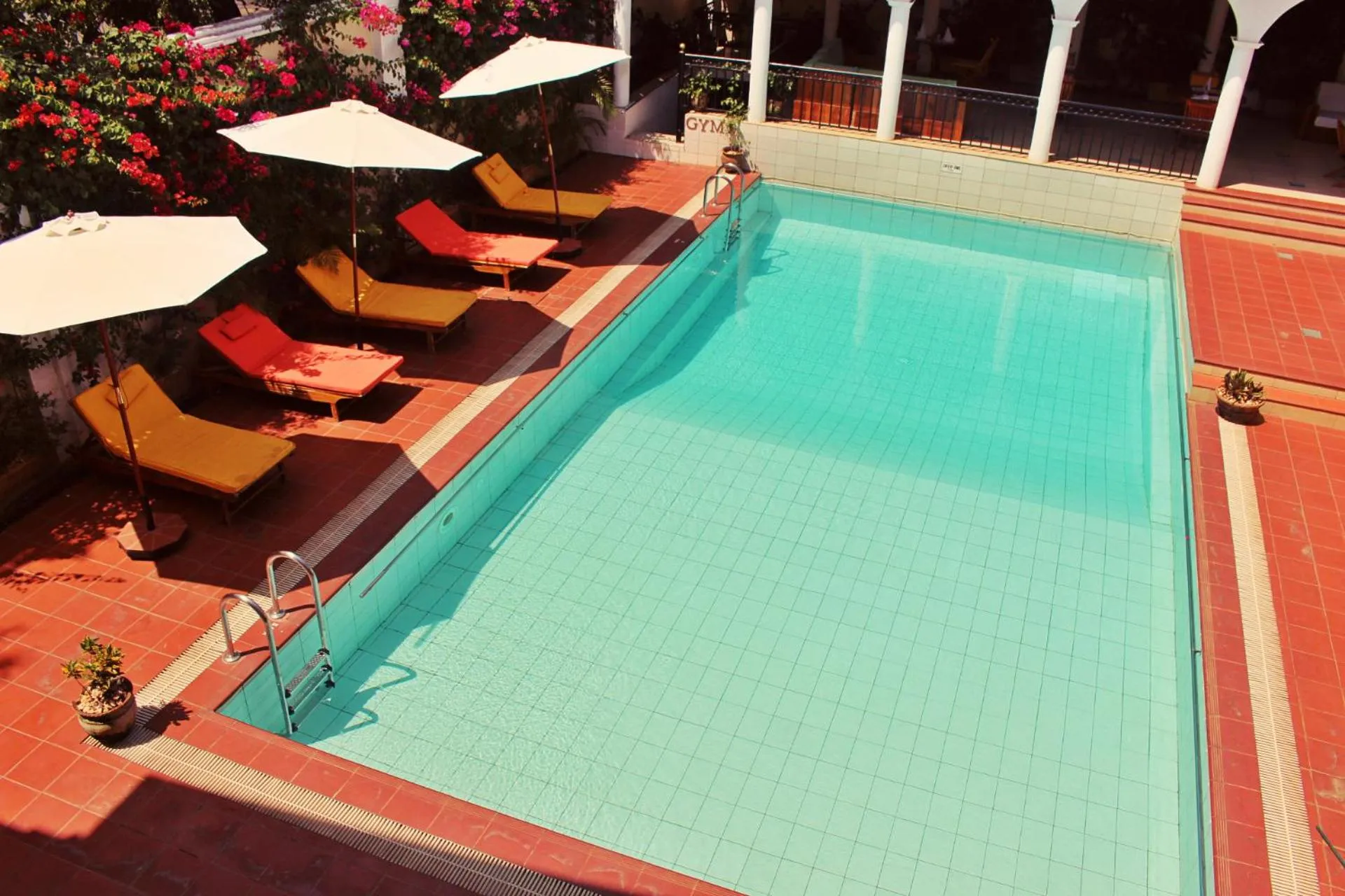 Pool view in Sovereign Hotel