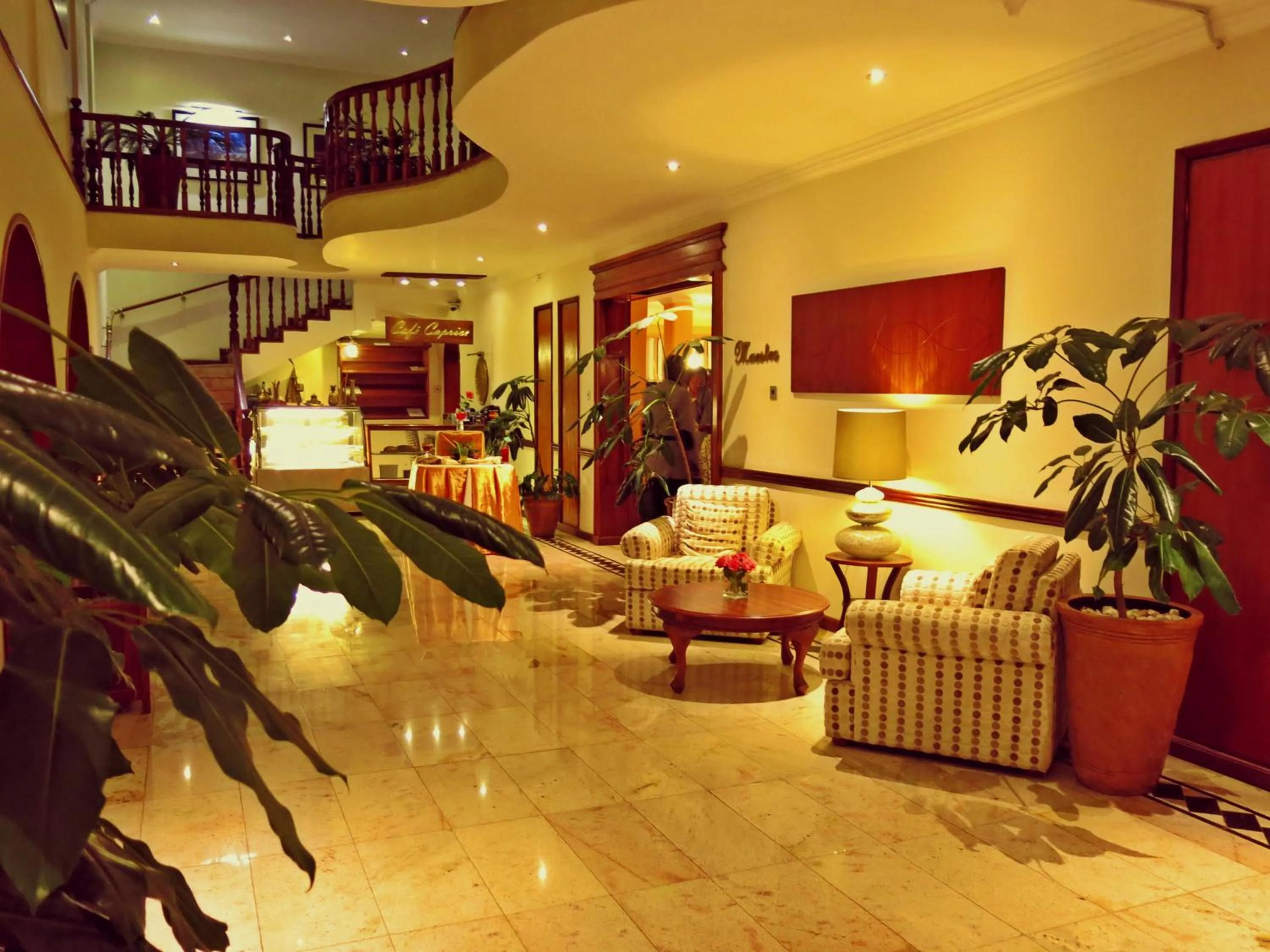 Lobby or reception in Sovereign Hotel