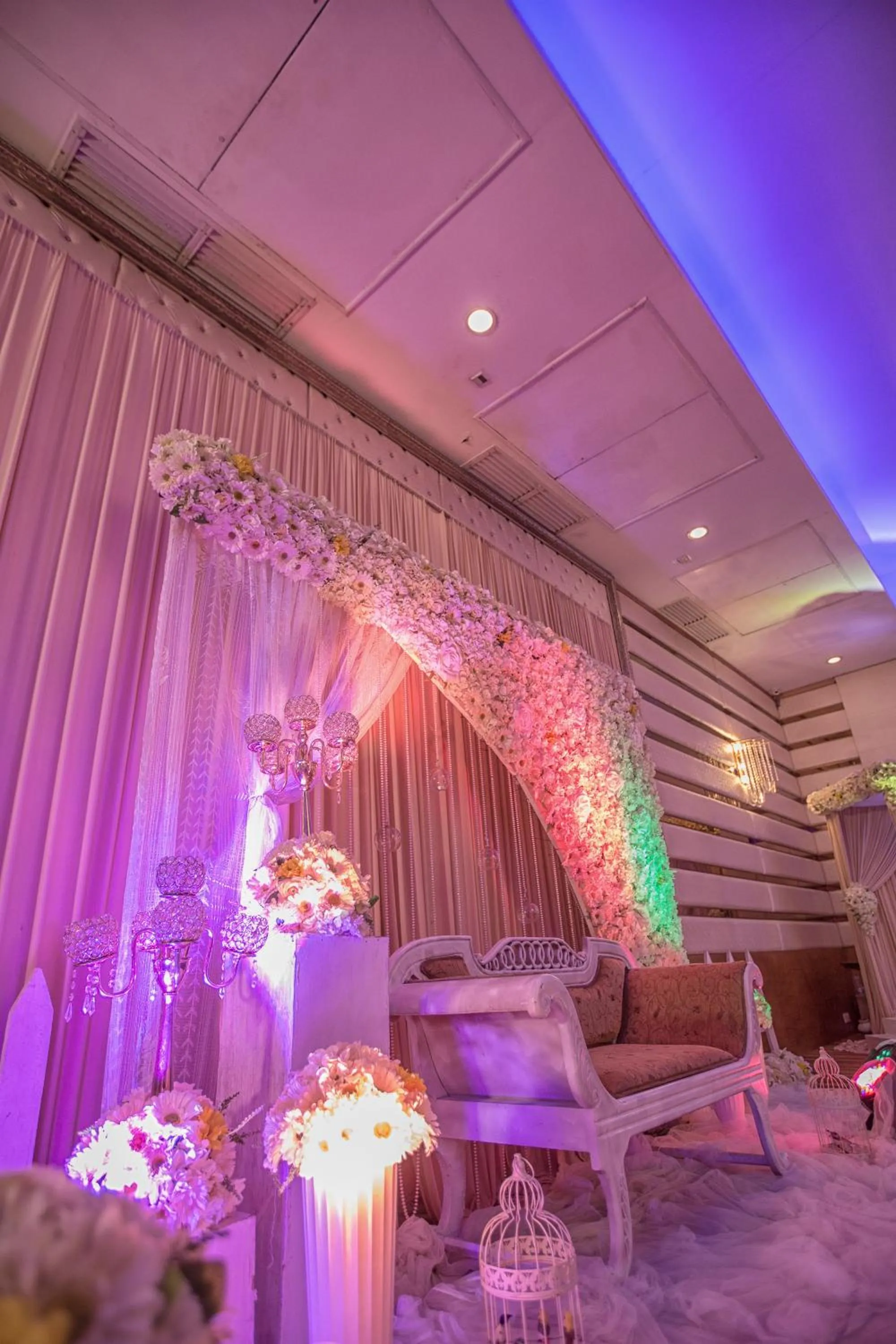 Avenra Beach Hikkaduwa