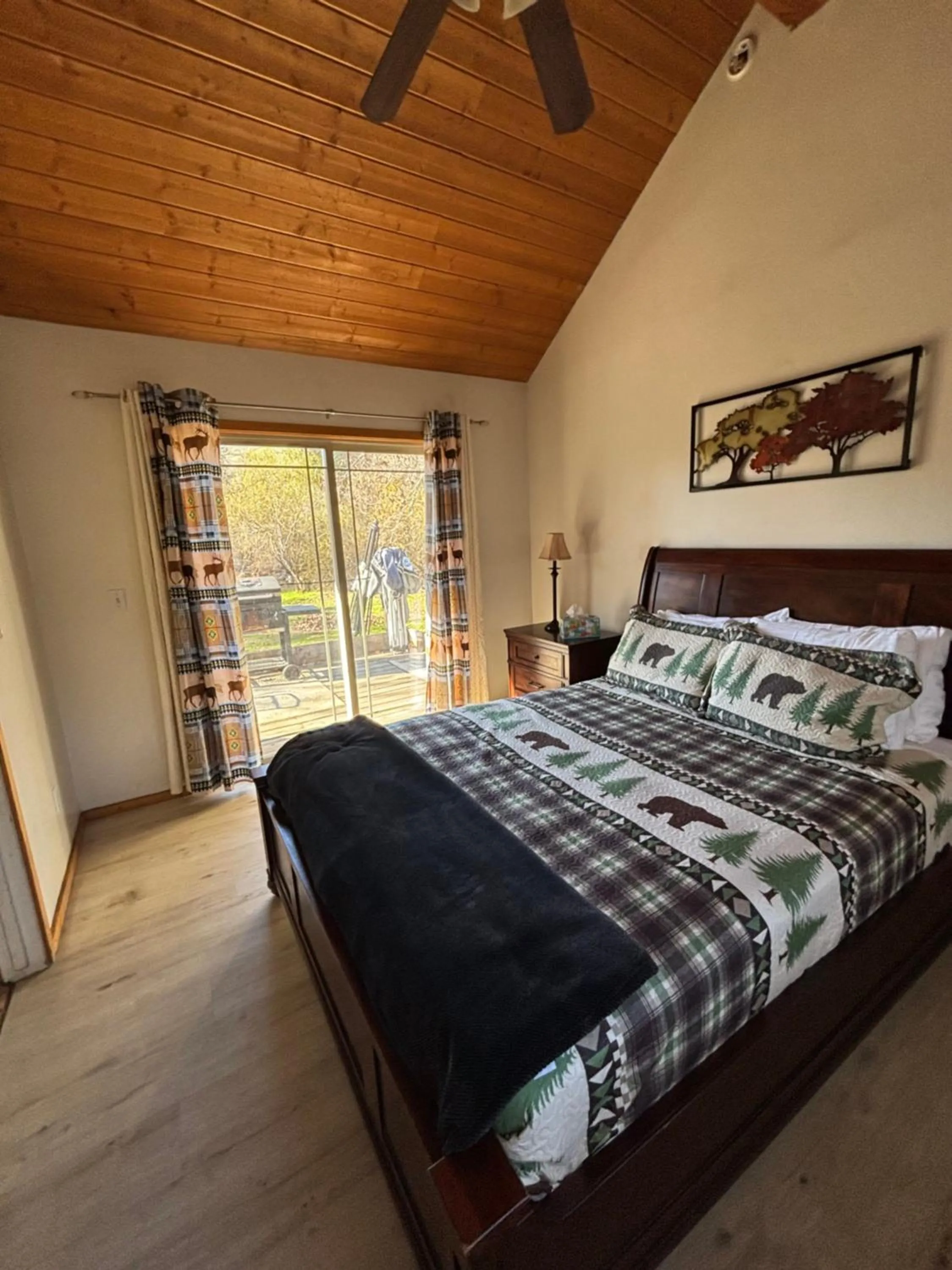 Bed in Sequoia River Front Cabins