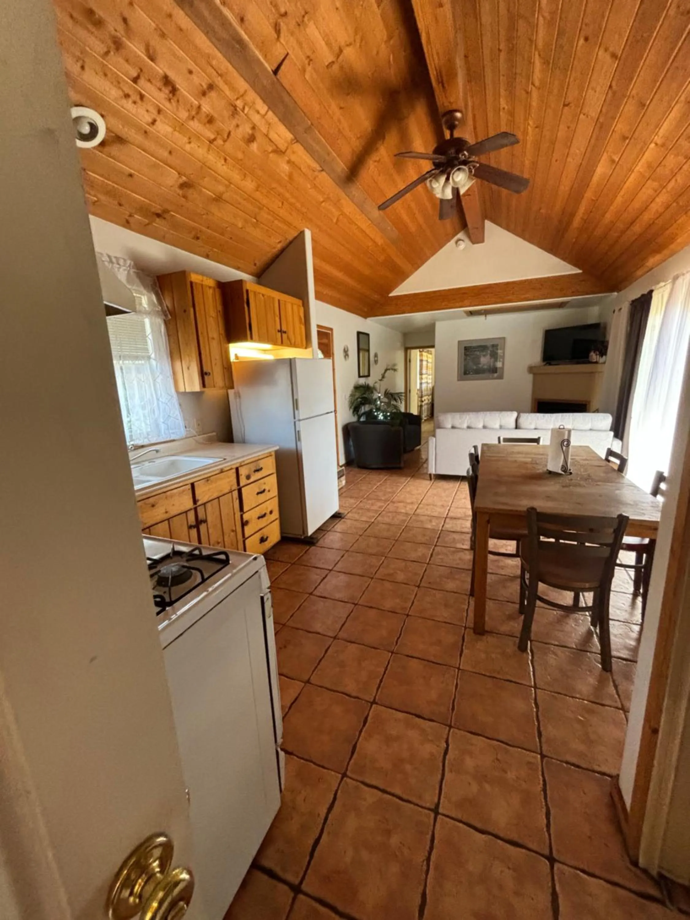 Sequoia River Front Cabins