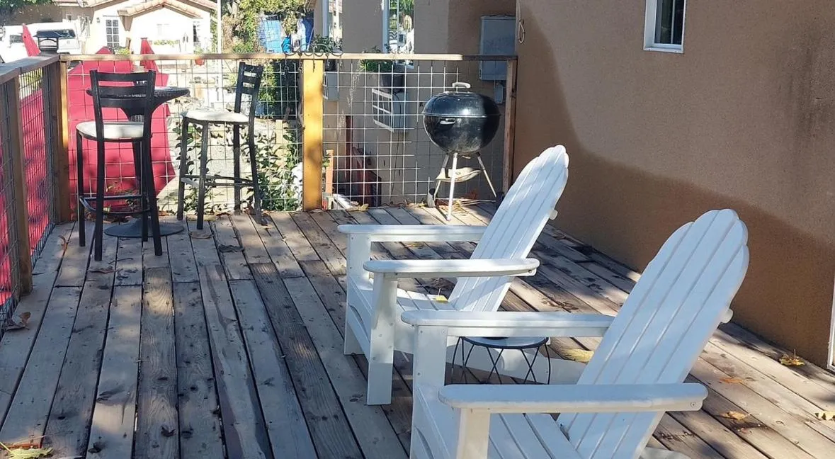 BBQ facilities in Sequoia River Front Cabins
