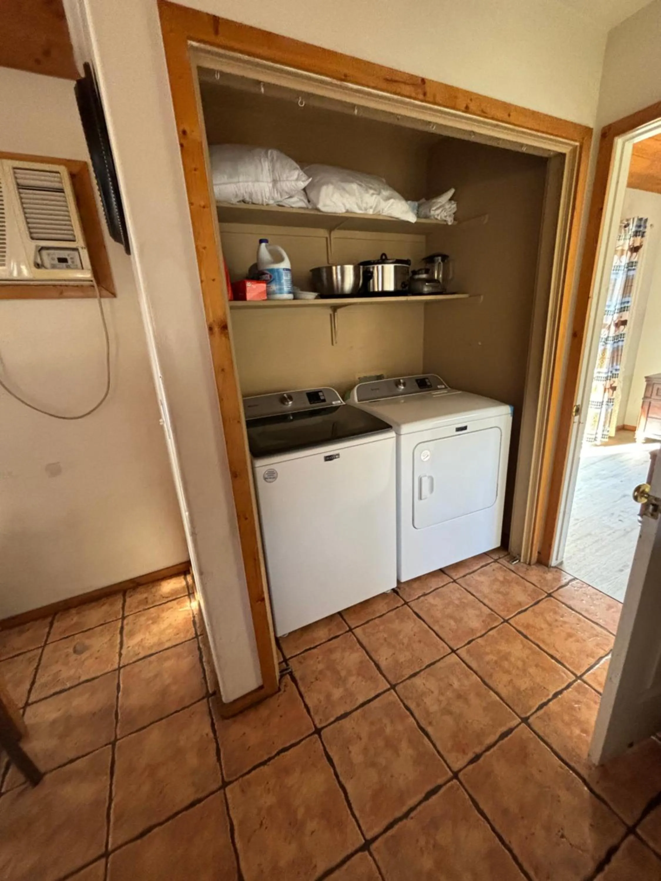 Sequoia River Front Cabins