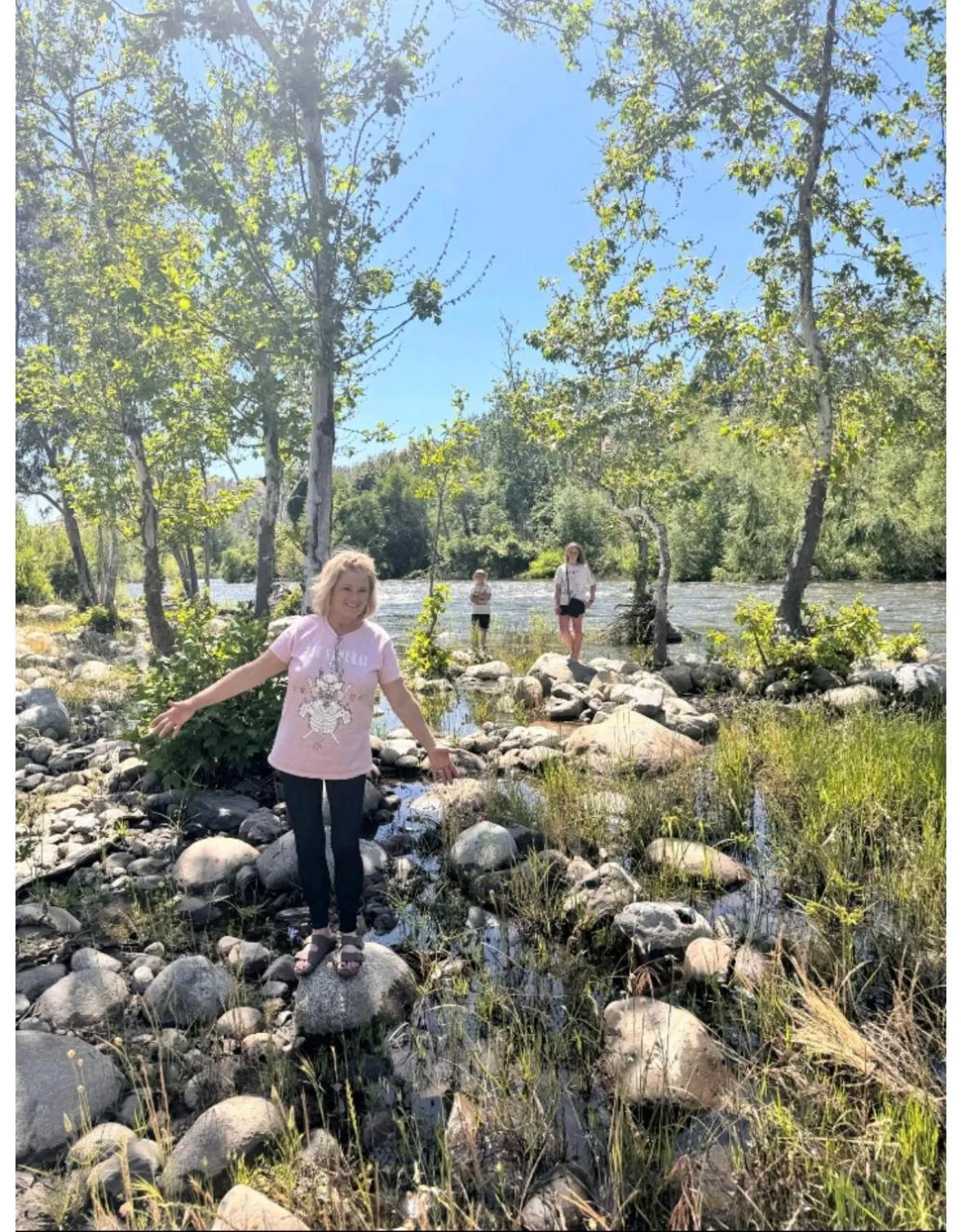 Children play ground in Sequoia River Front Cabins