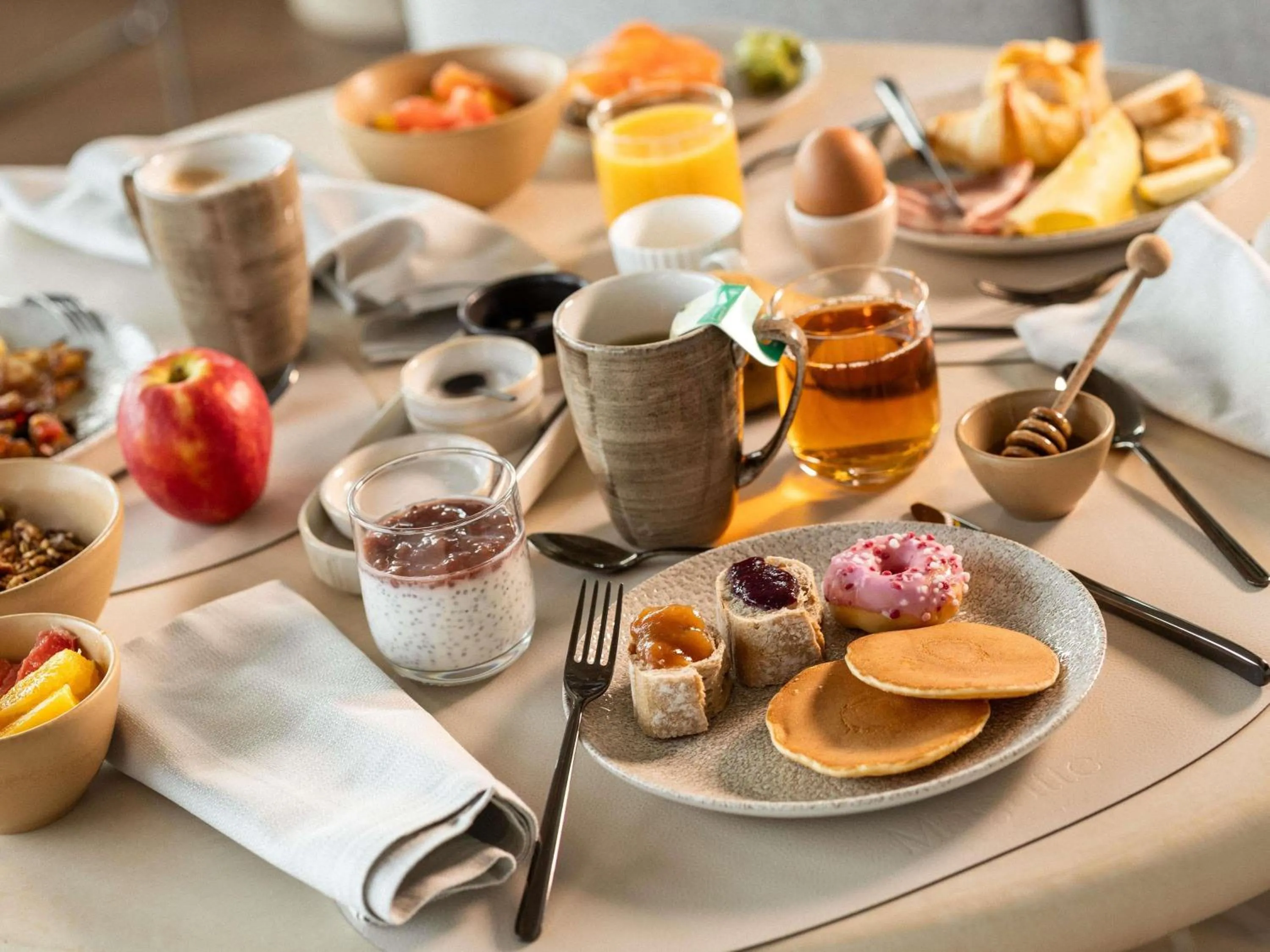 Breakfast in Mövenpick hotel Brussels airport