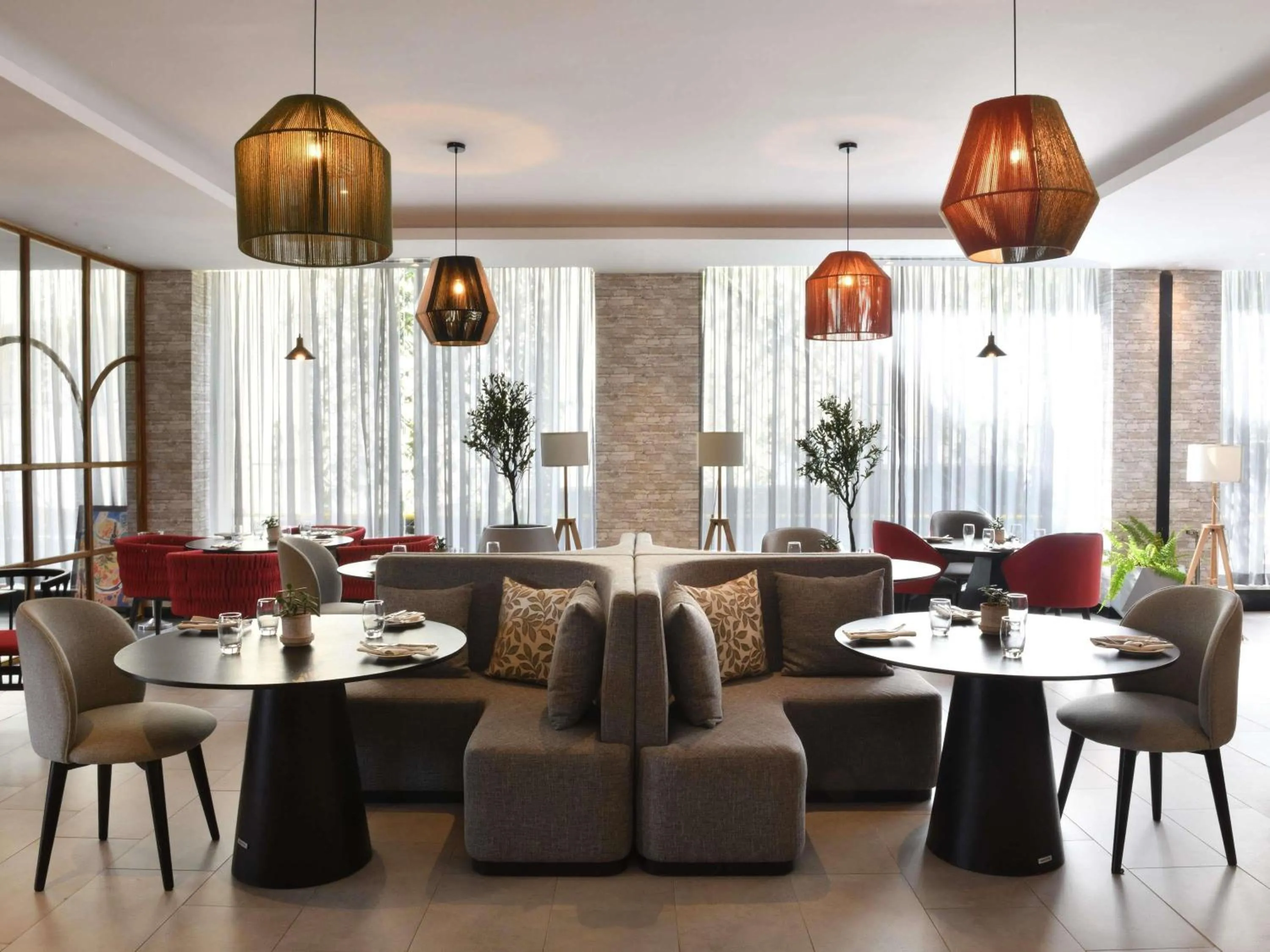 Restaurant/places to eat in Novotel Nairobi Westlands