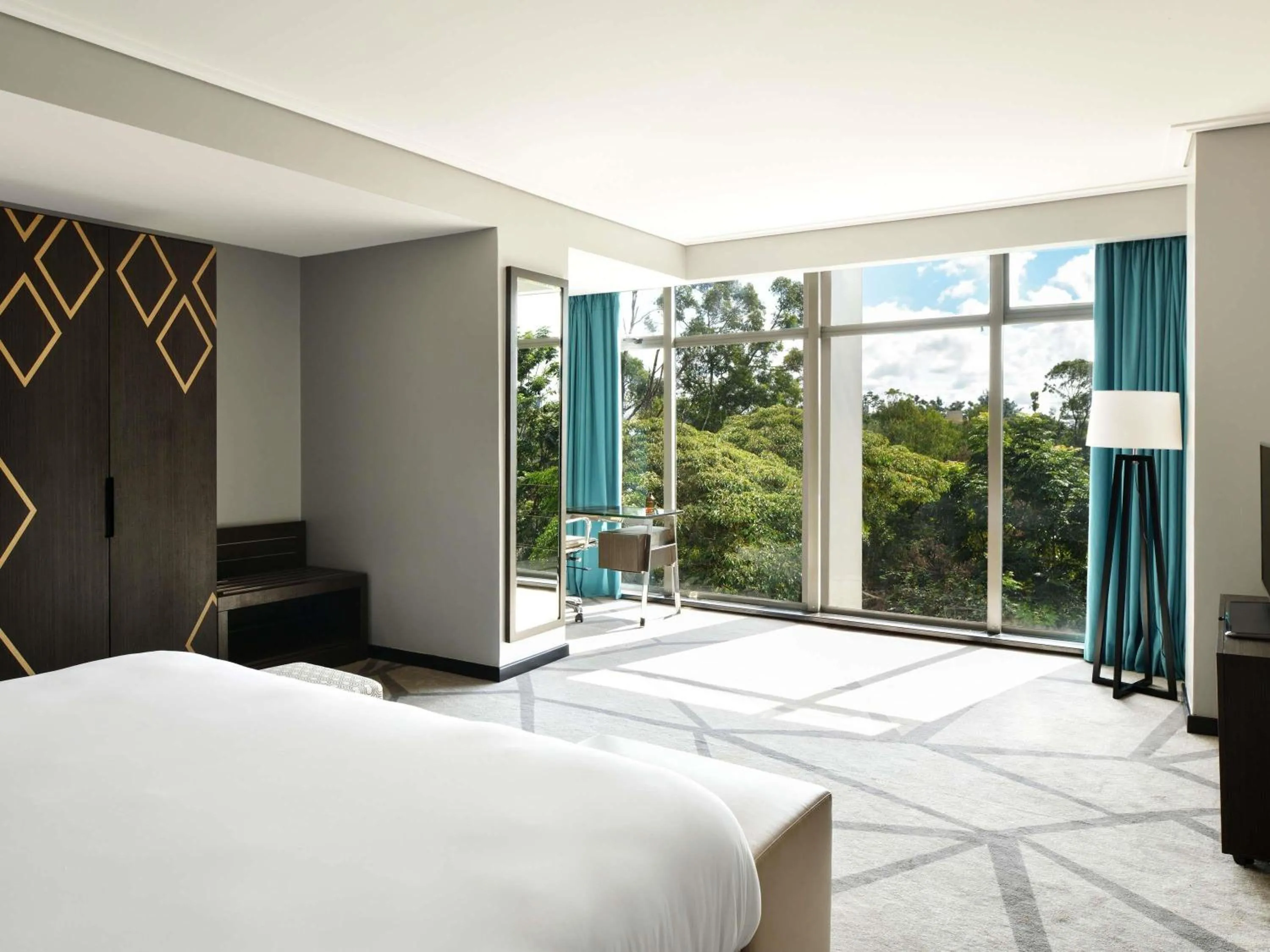 Bedroom, Bed in Novotel Nairobi Westlands