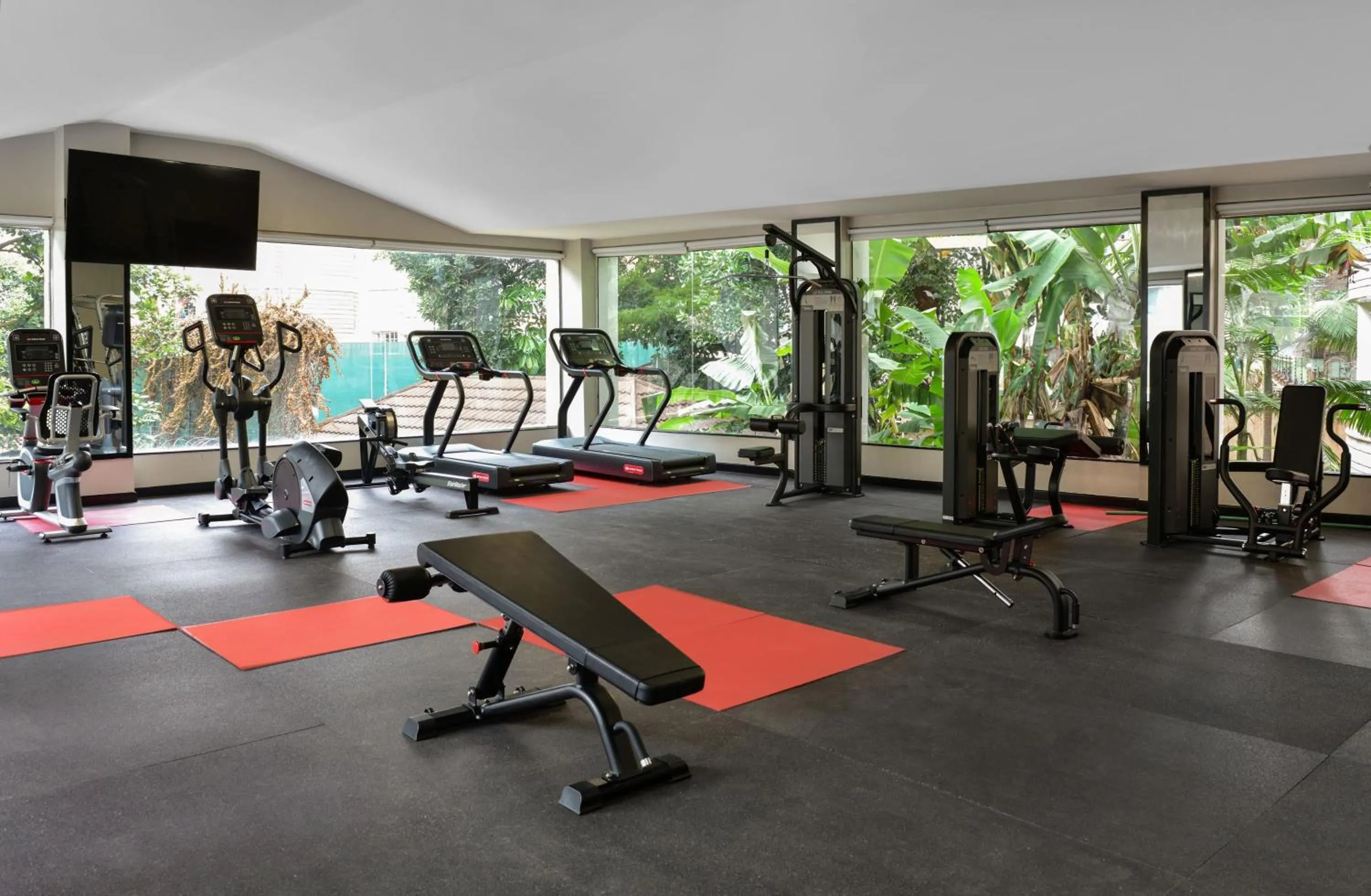 Fitness centre/facilities in Novotel Nairobi Westlands
