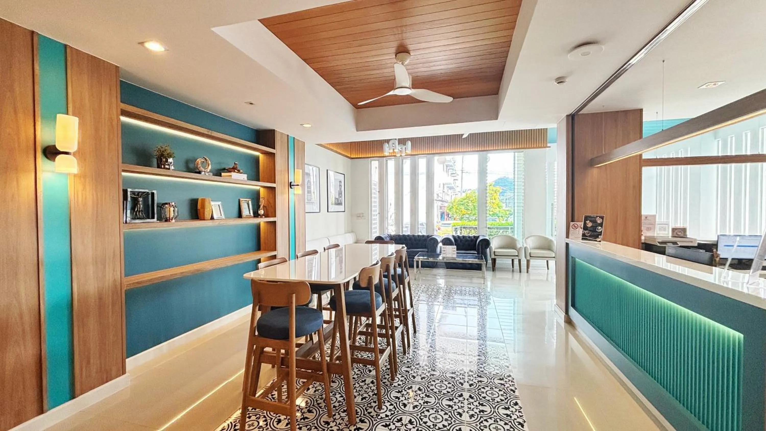 Lobby or reception in Ratana Hotel Rassada, PHUKET TOWN- SHA Extra Plus