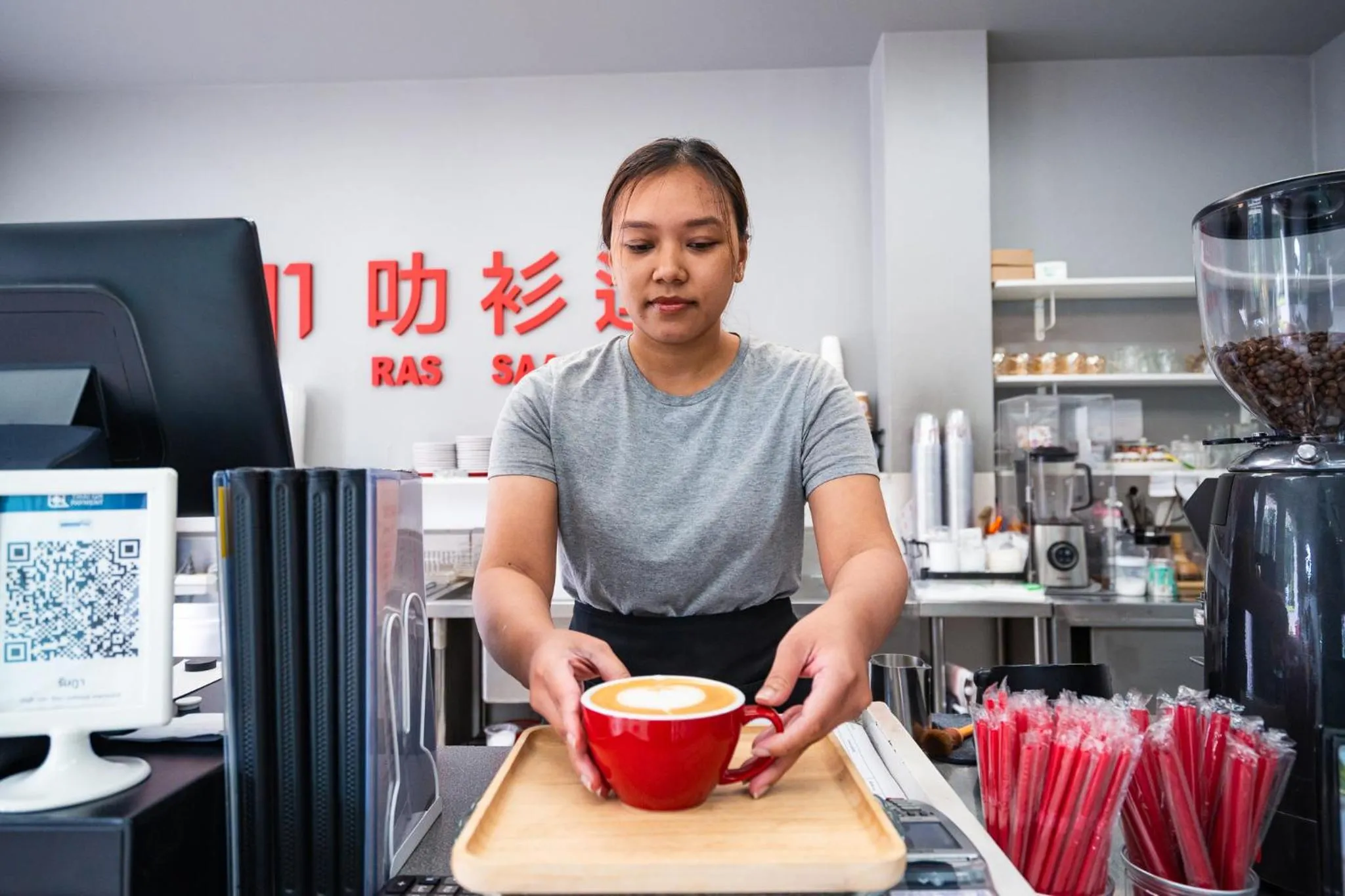 Restaurant/places to eat in Ratana Hotel Rassada, PHUKET TOWN- SHA Extra Plus