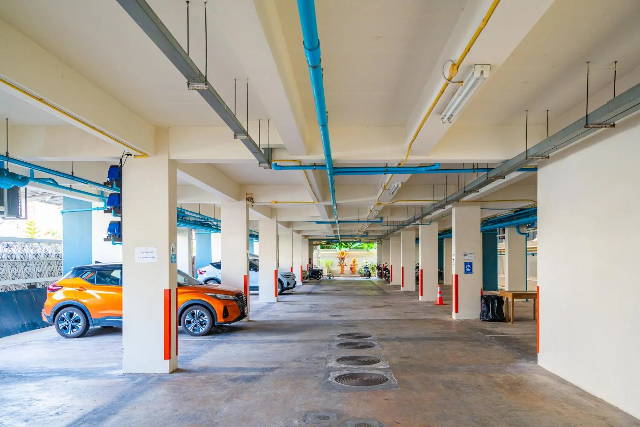 Parking in Ratana Hotel Rassada, PHUKET TOWN- SHA Extra Plus