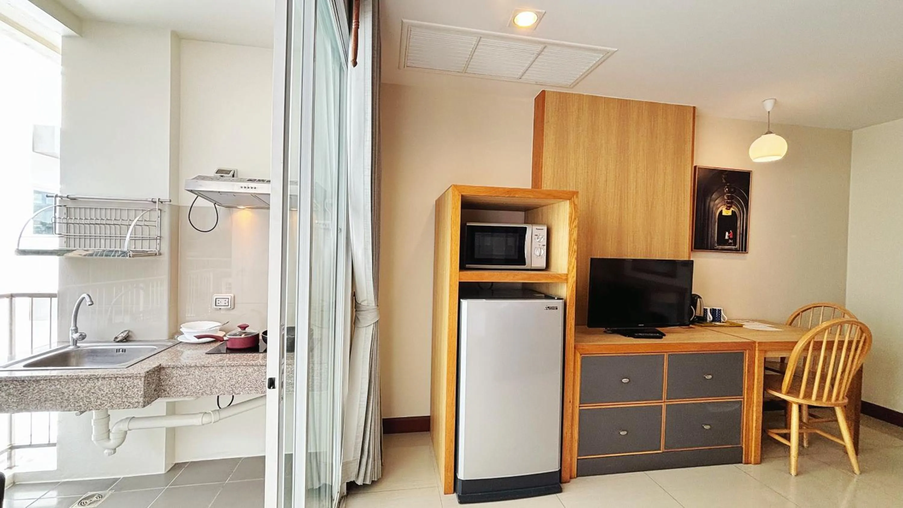 Kitchen or kitchenette in Ratana Hotel Rassada, PHUKET TOWN- SHA Extra Plus