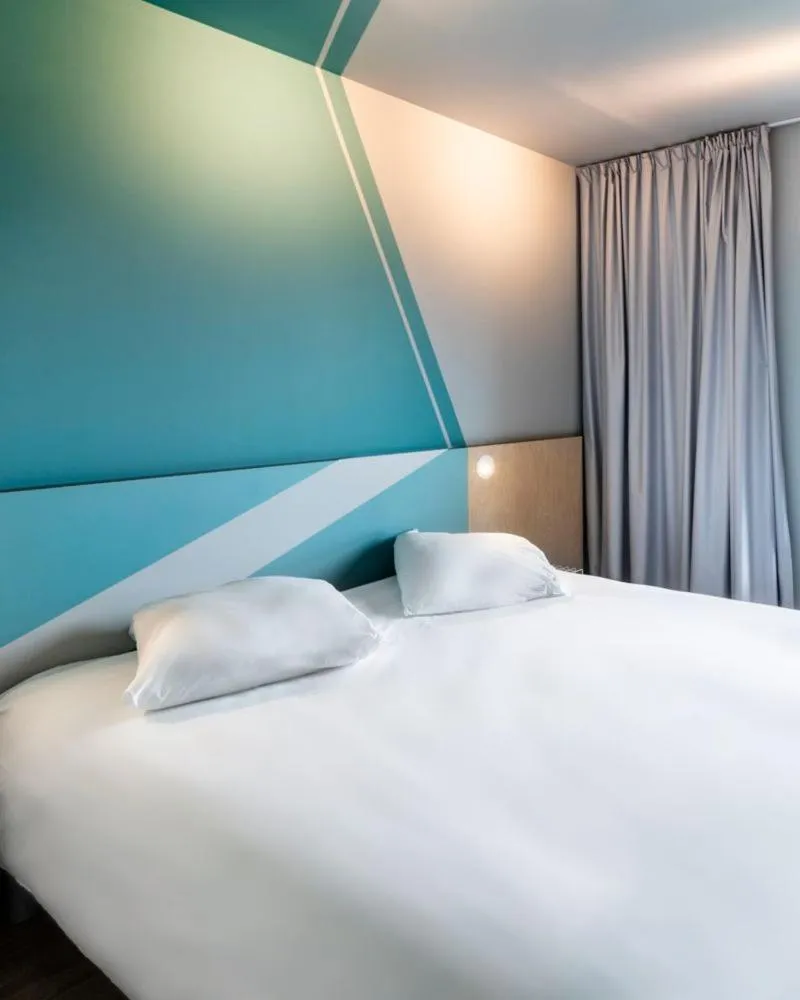 Bed in ibis budget Morlaix