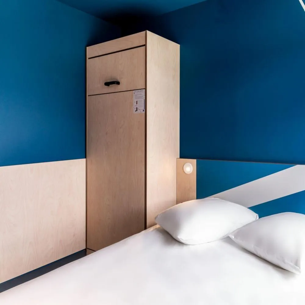 Bed in ibis budget Morlaix