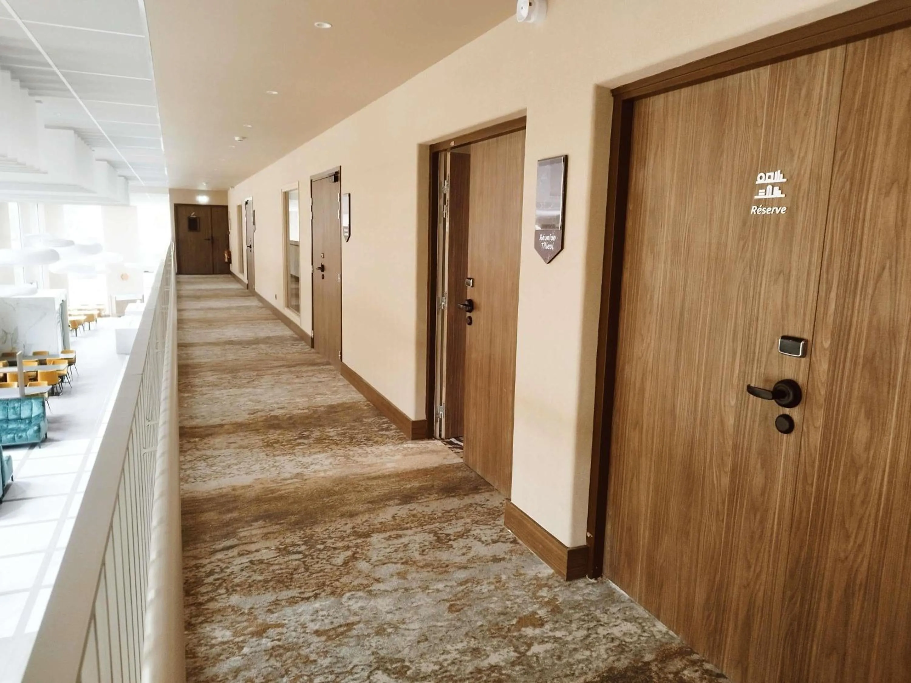 Meeting/conference room in ibis Acheres St Germain en Laye