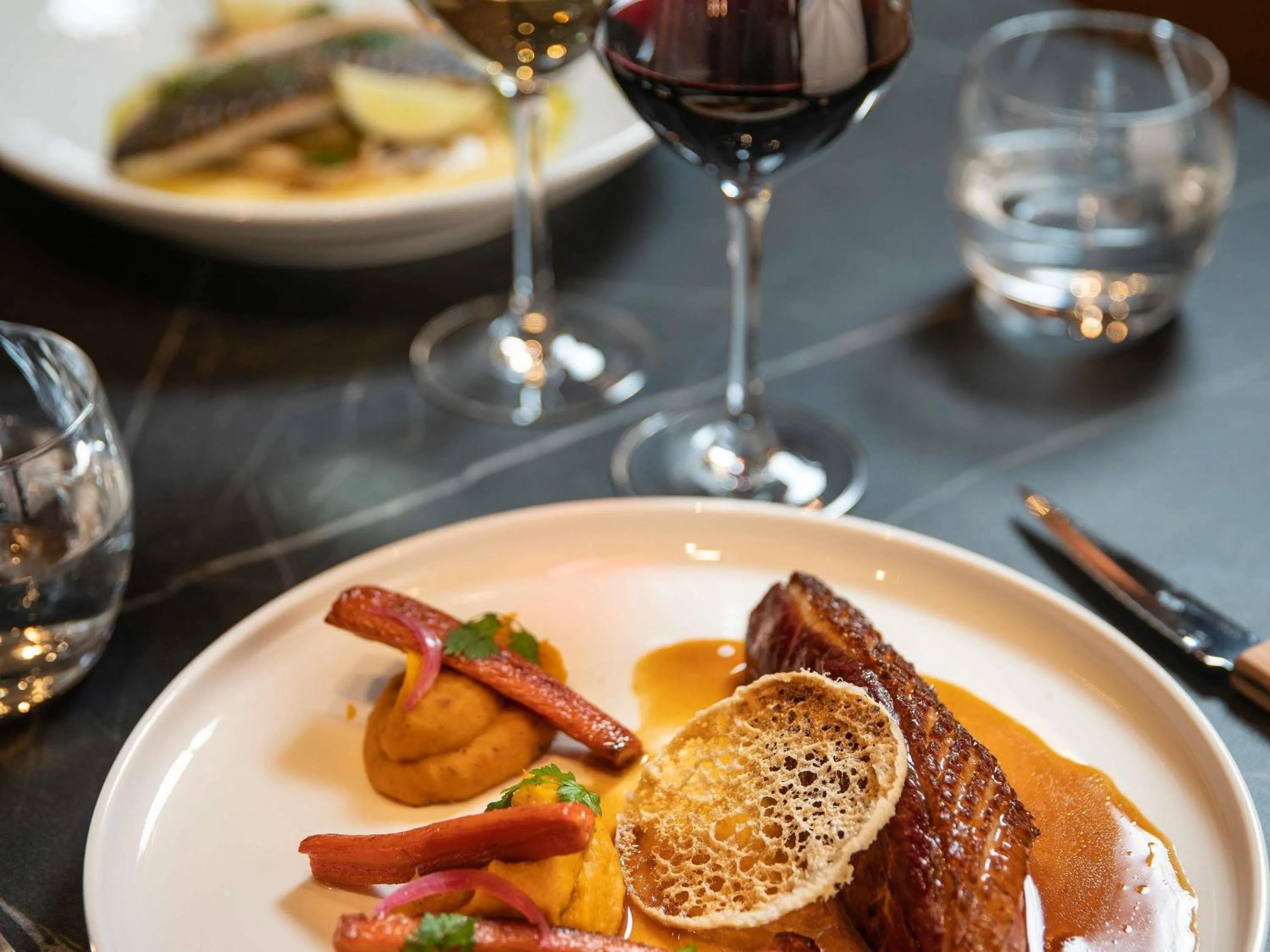 Restaurant/places to eat in Mercure Achères St Germain en Laye