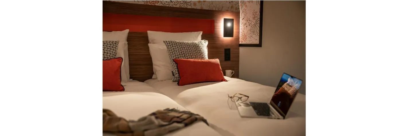 Bed in Mercure Achères St Germain en Laye