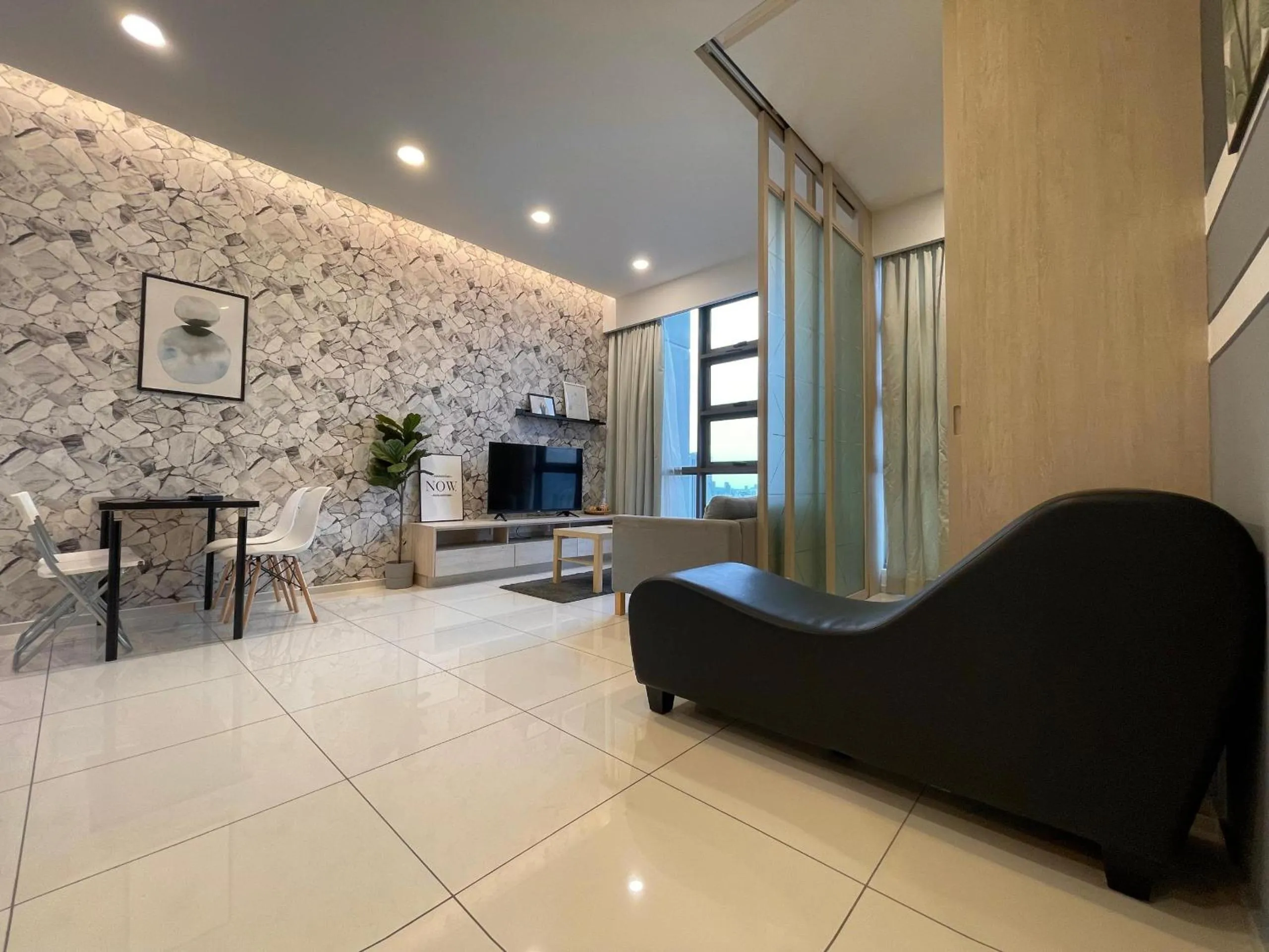 The Robertson-Bukit Bintang by PILLOWTALKS